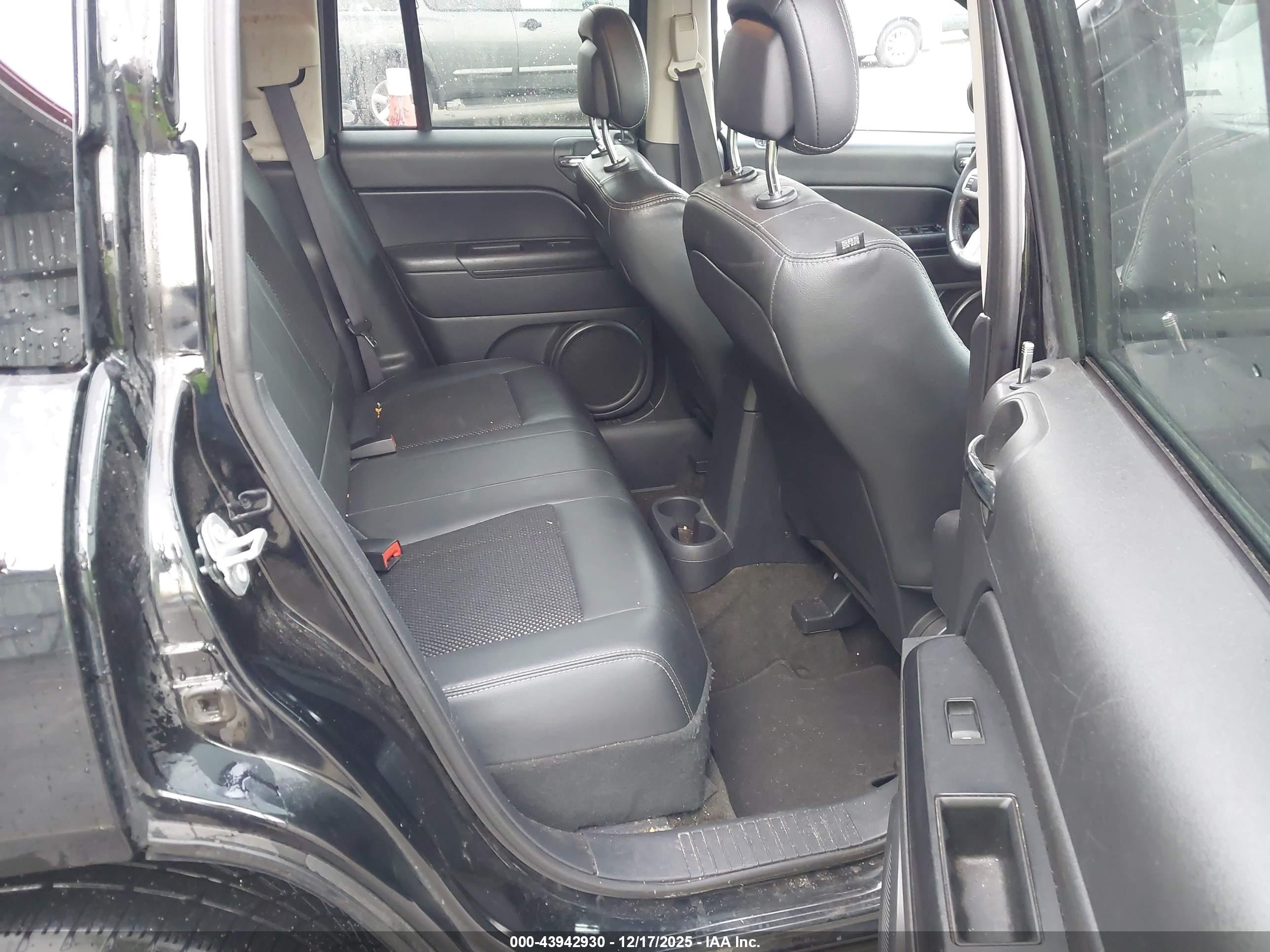 JEEP COMPASS image 8