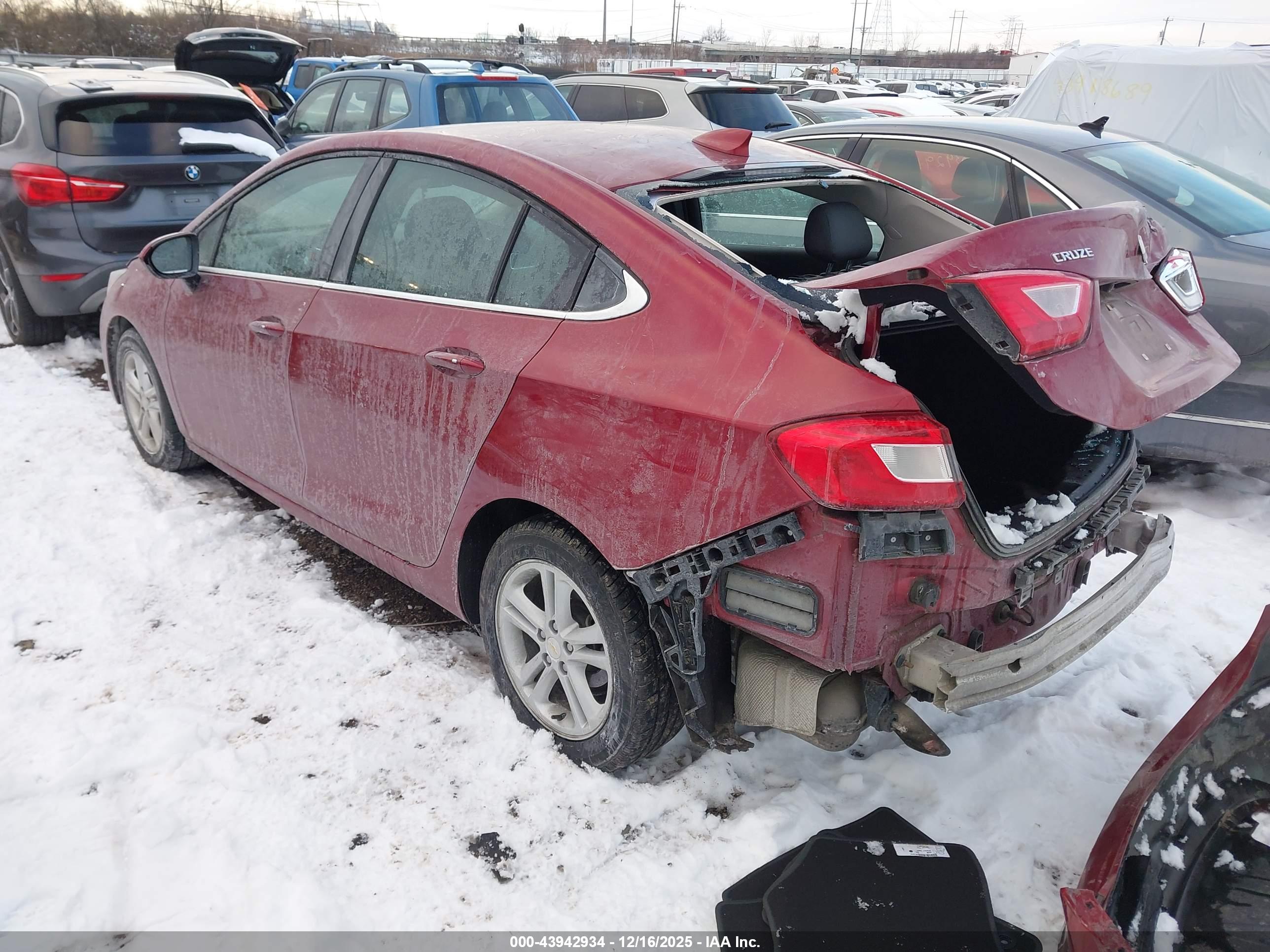 CHEVROLET CRUZE image 3