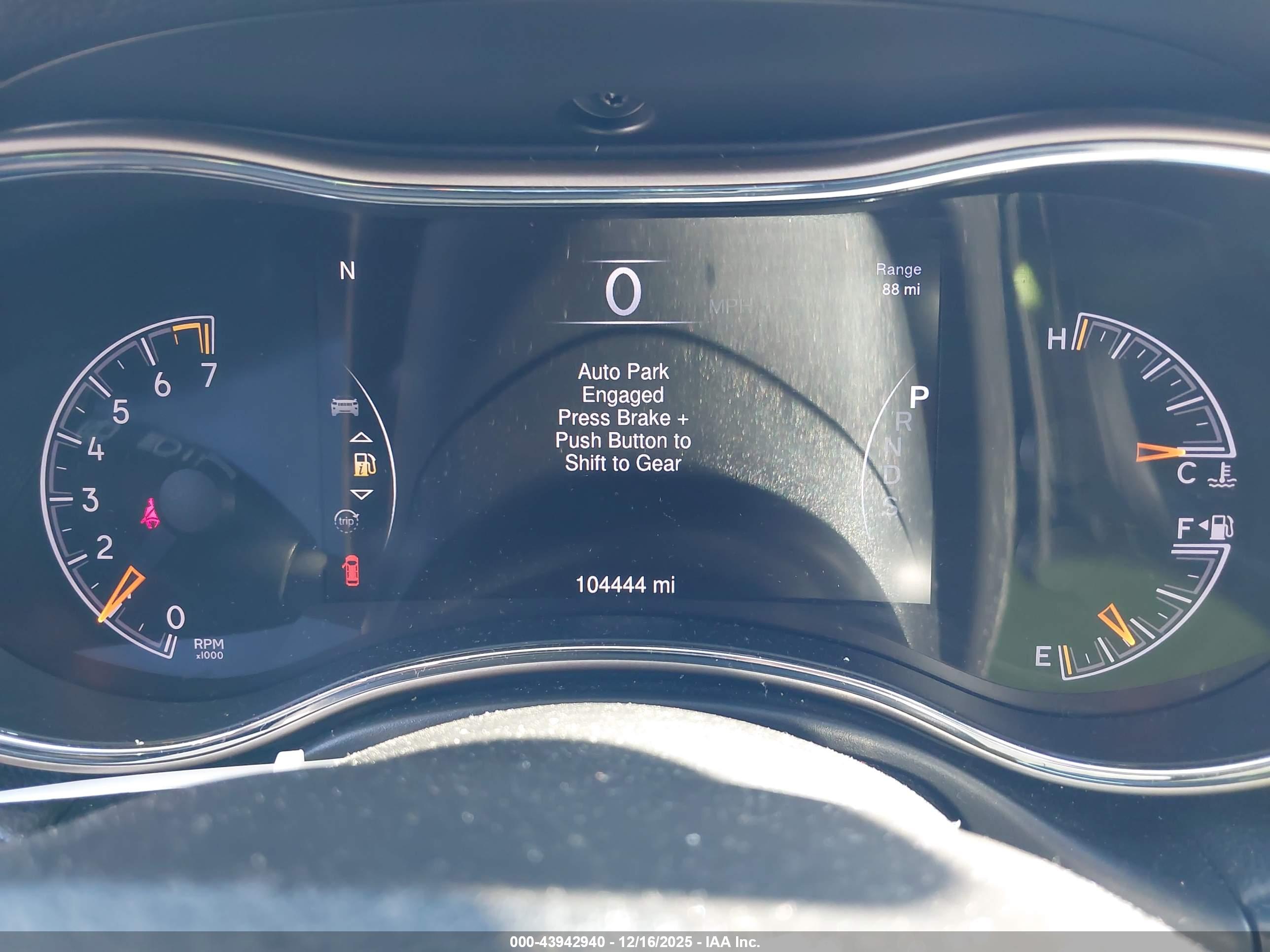JEEP GRAND image 7
