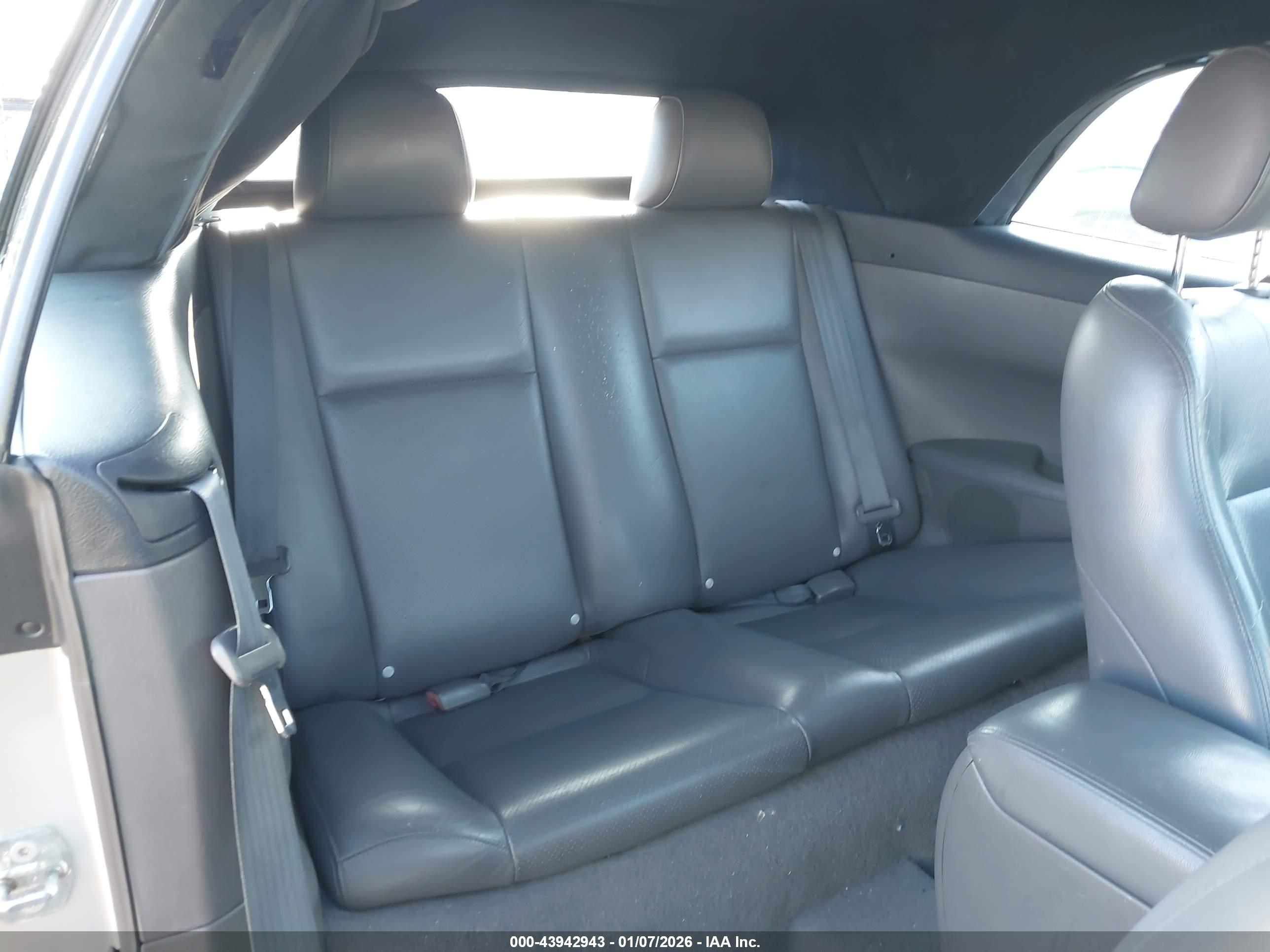 TOYOTA CAMRY image 8