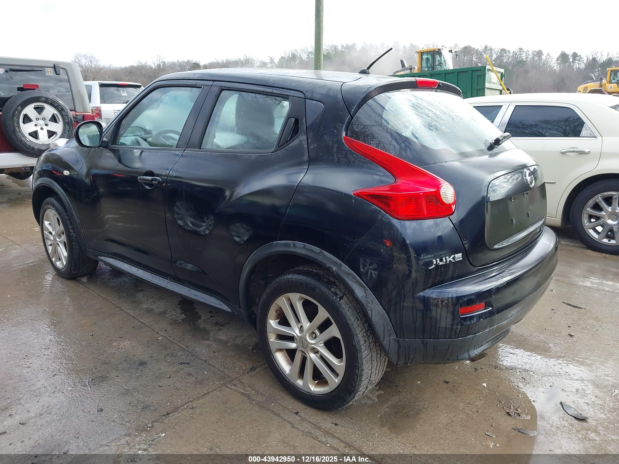 NISSAN JUKE image 3