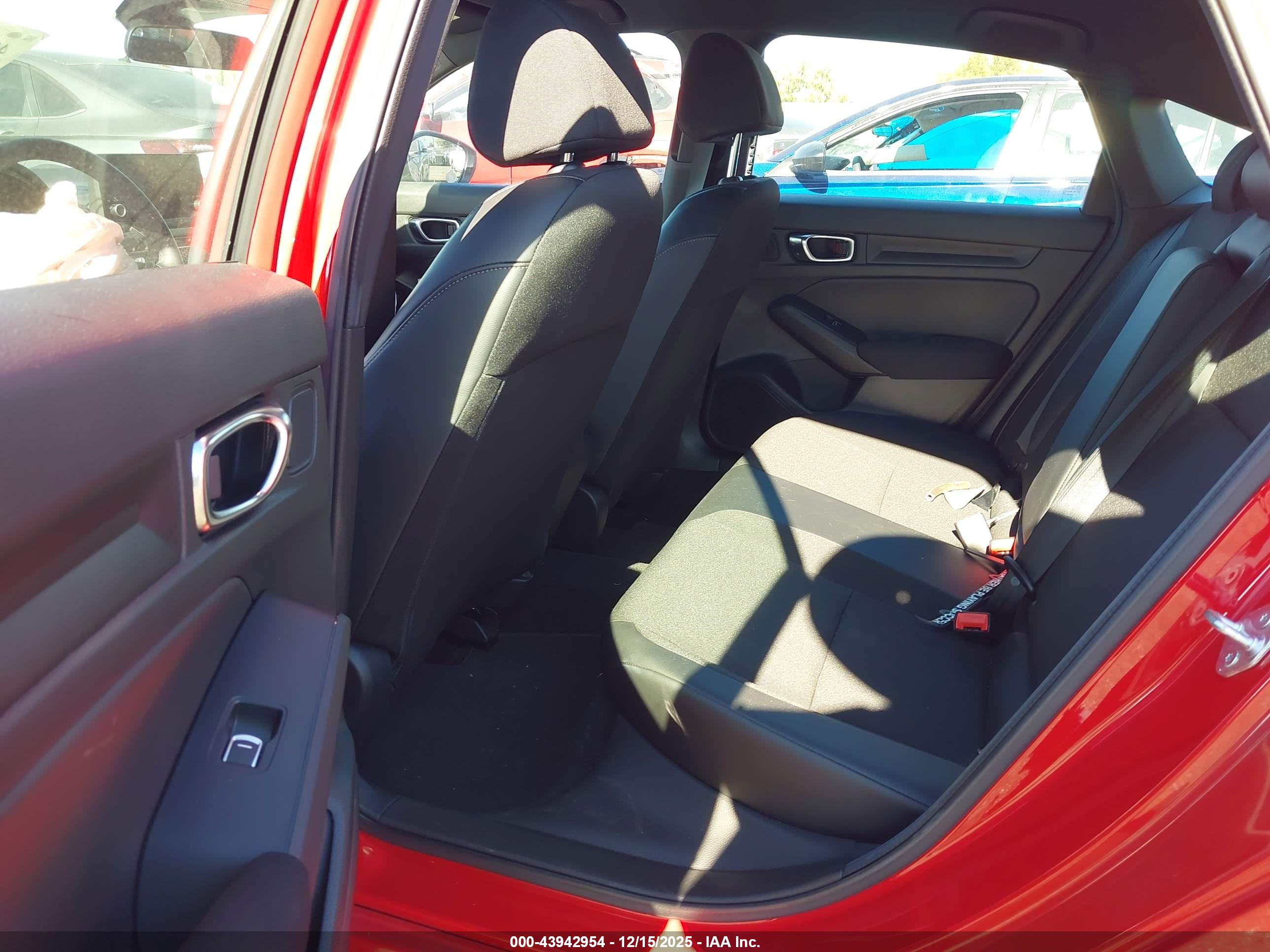 HONDA CIVIC image 8