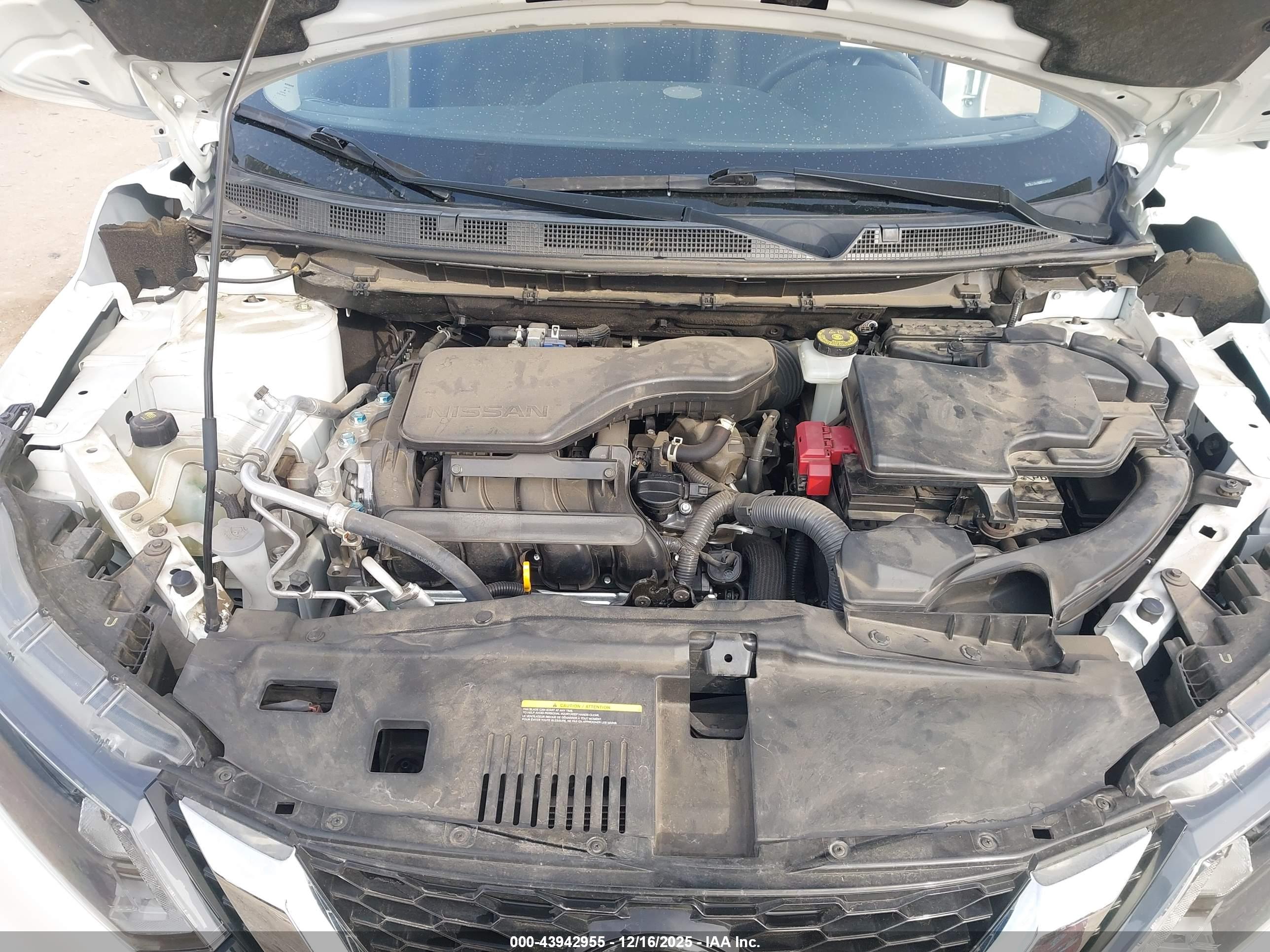 NISSAN ROGUE image 10