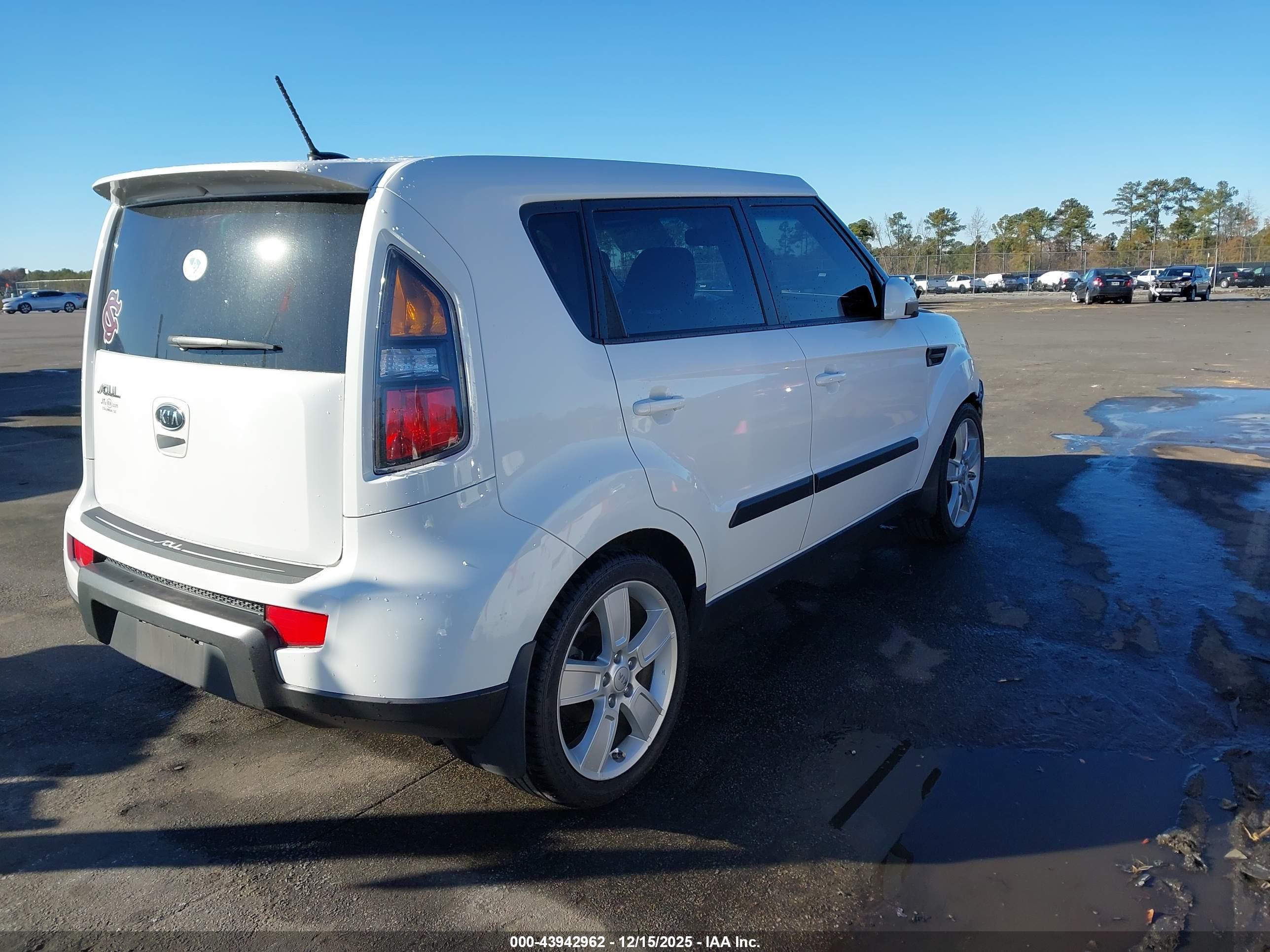 KIA SOUL image 4