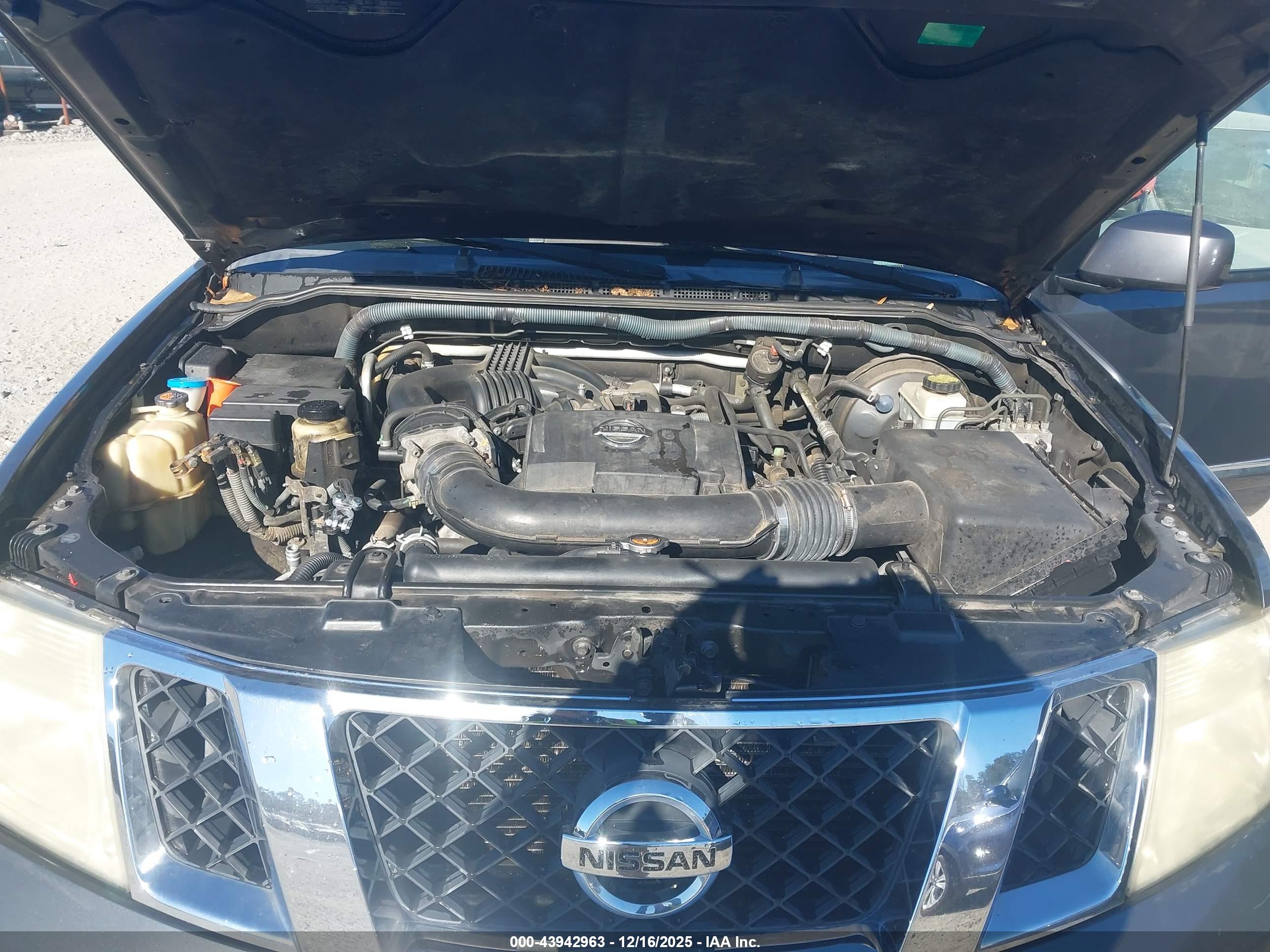 NISSAN PATHFINDER image 10