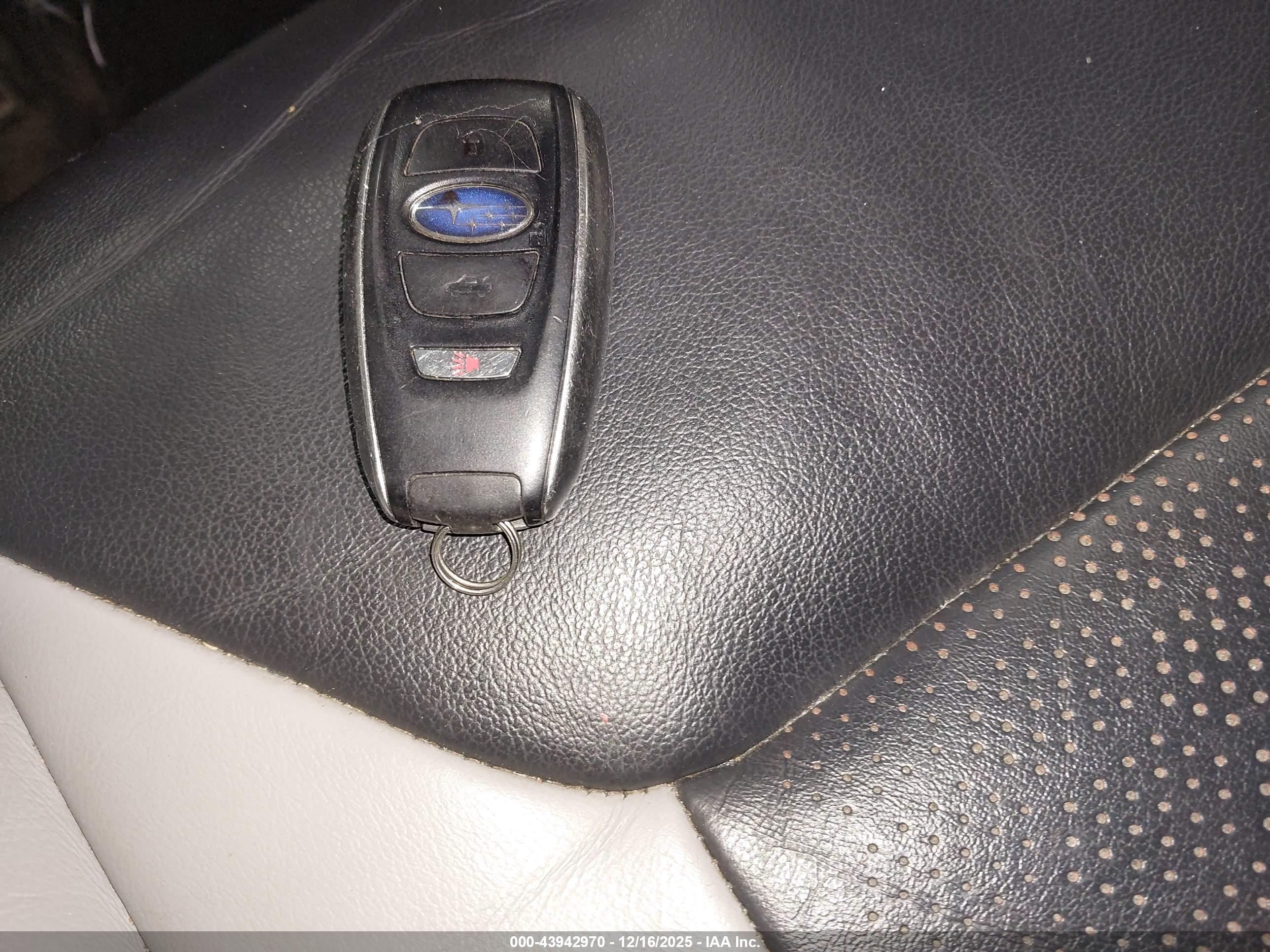 SUBARU CROSSTREK image 11