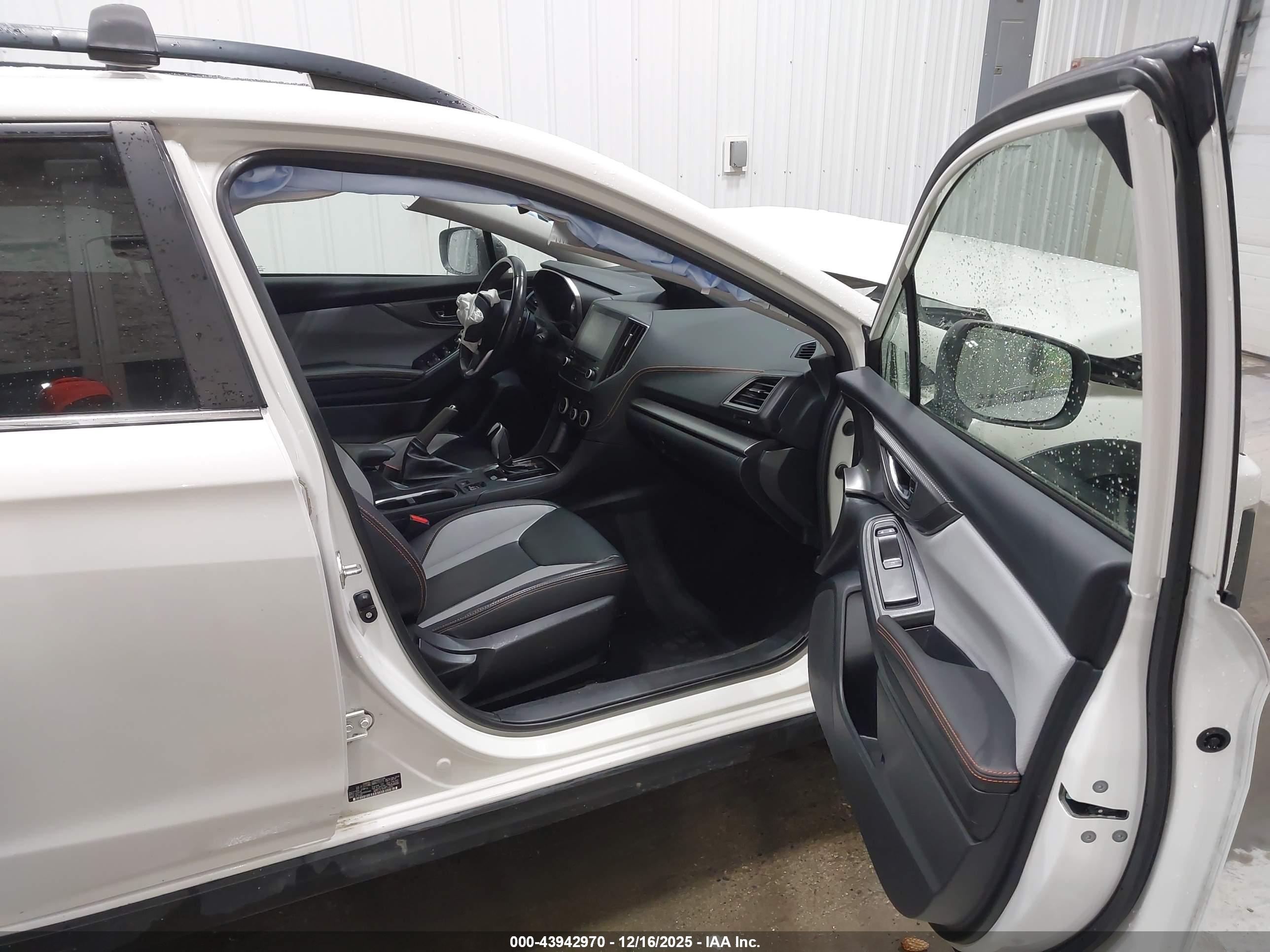 SUBARU CROSSTREK image 5
