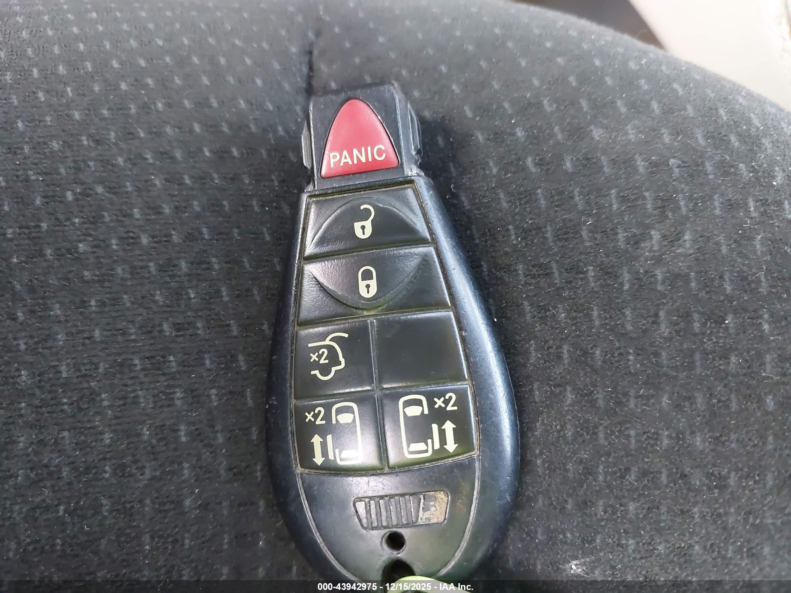 DODGE GRAND image 11