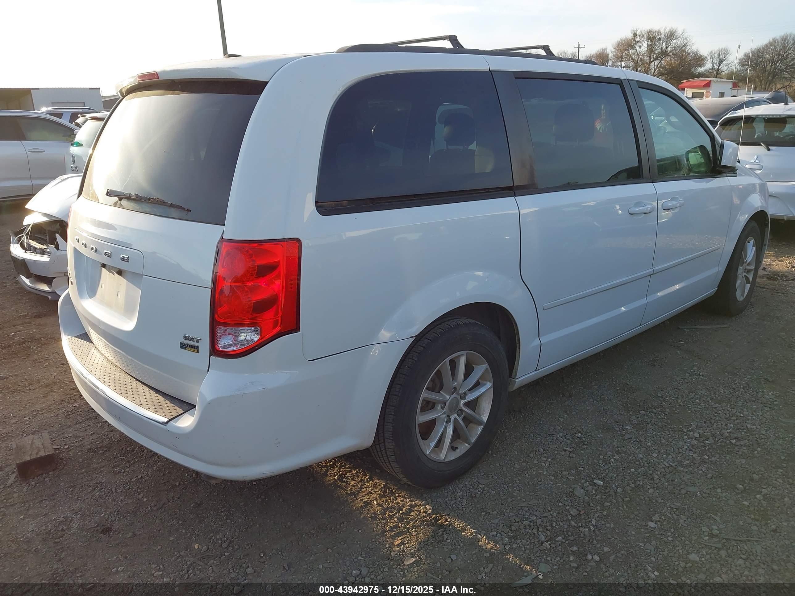 DODGE GRAND image 4