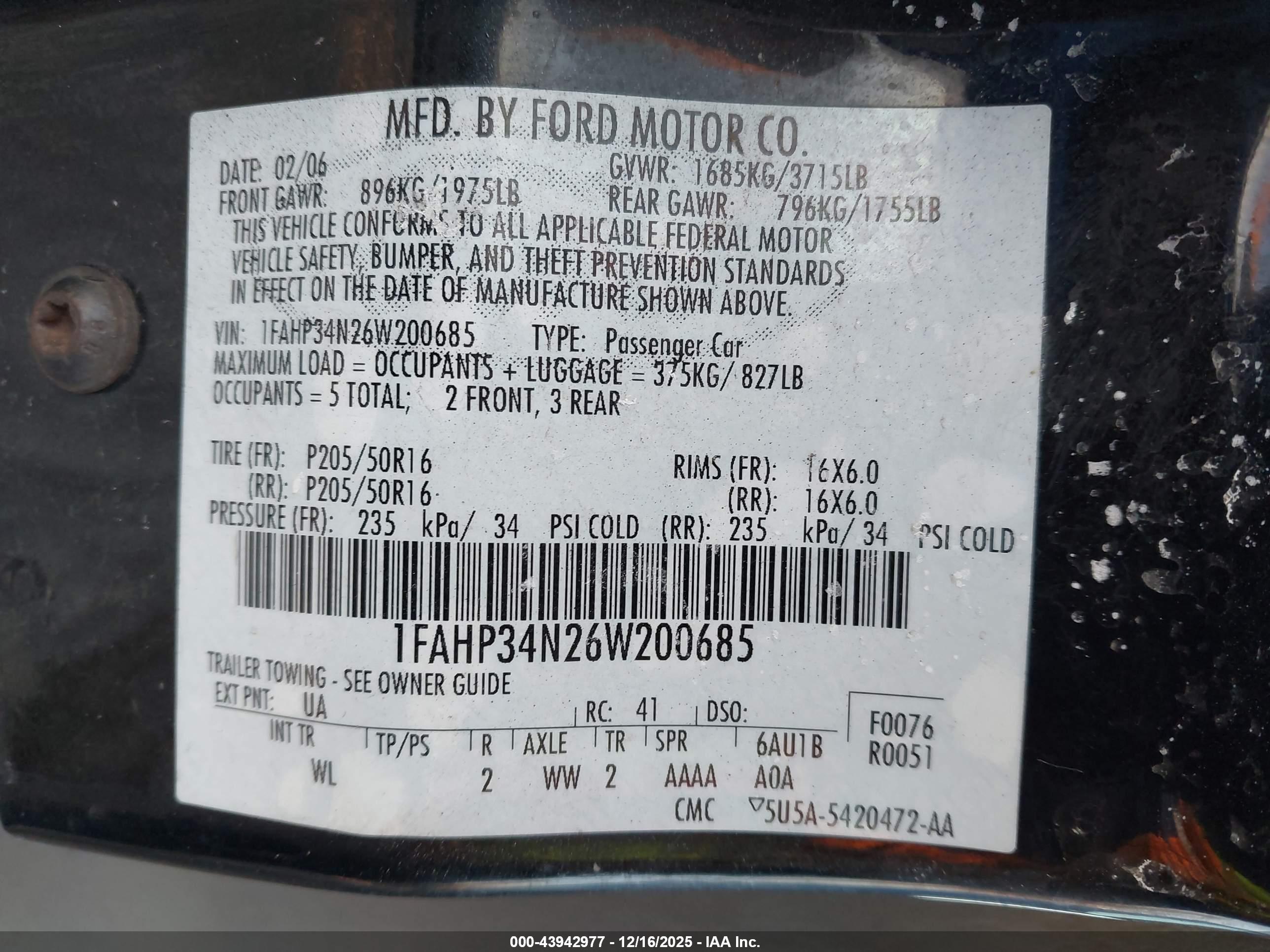 FORD FOCUS image 9
