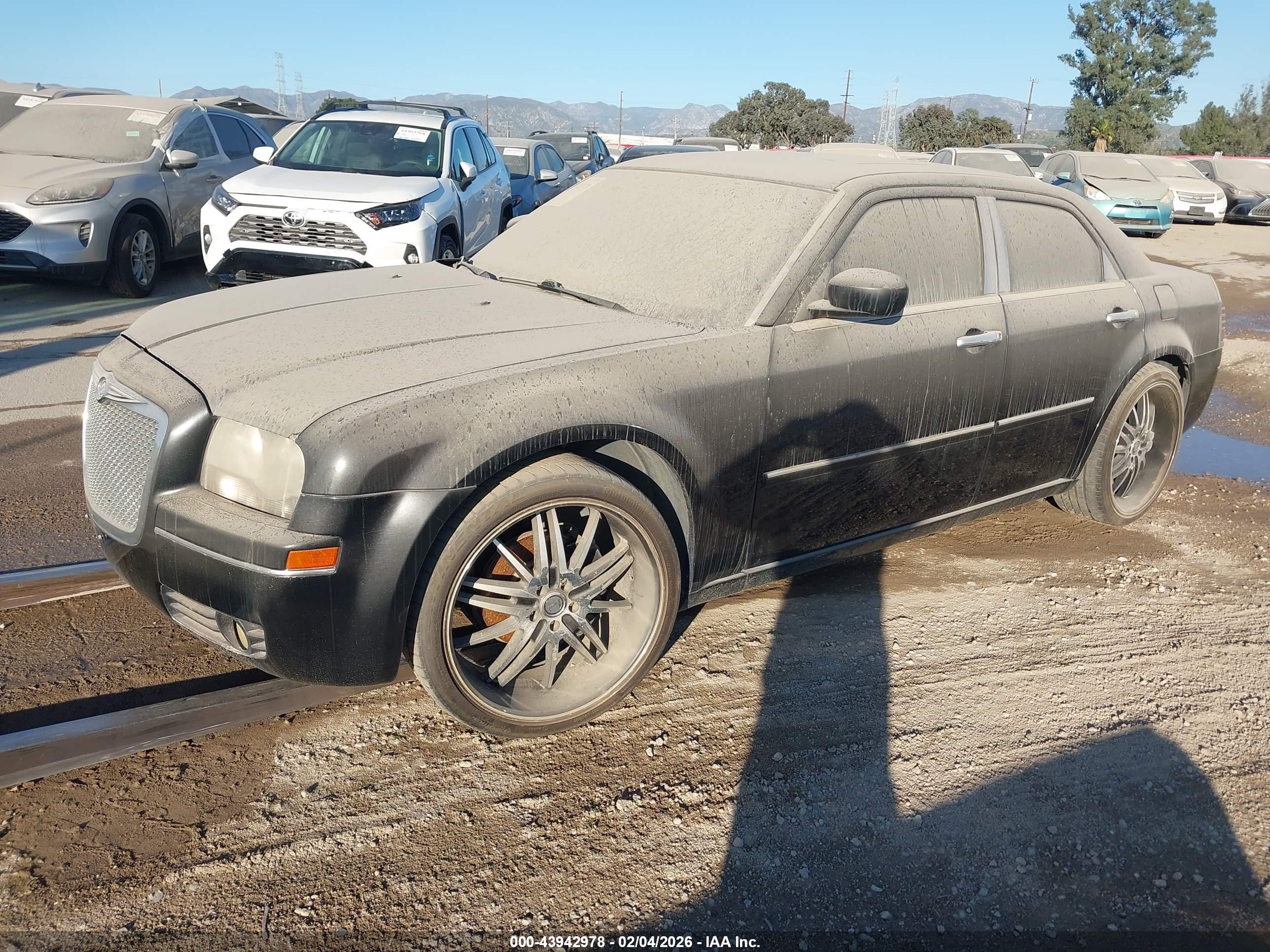 CHRYSLER 300 image 2