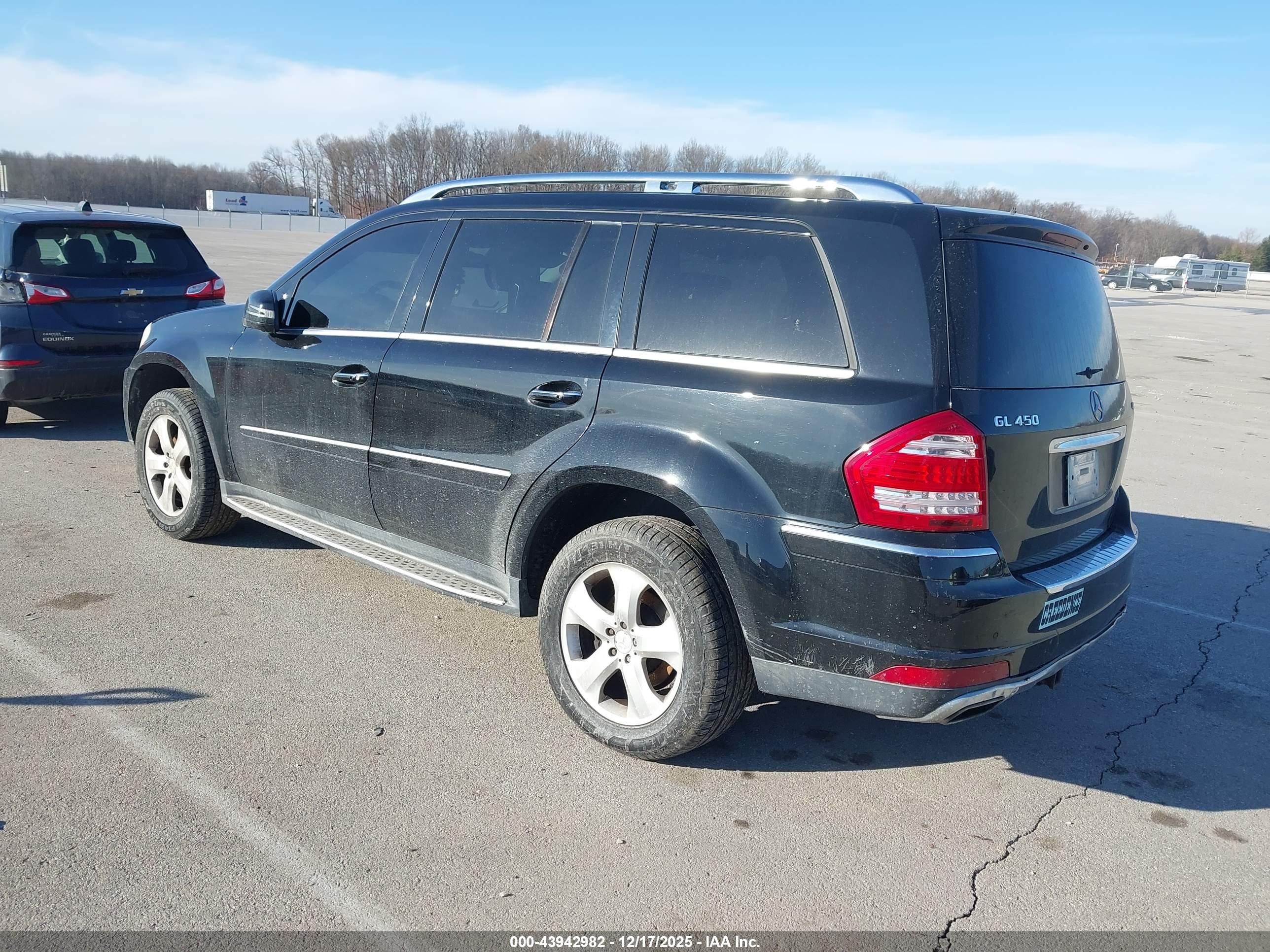 MERCEDES-BENZ GL image 3