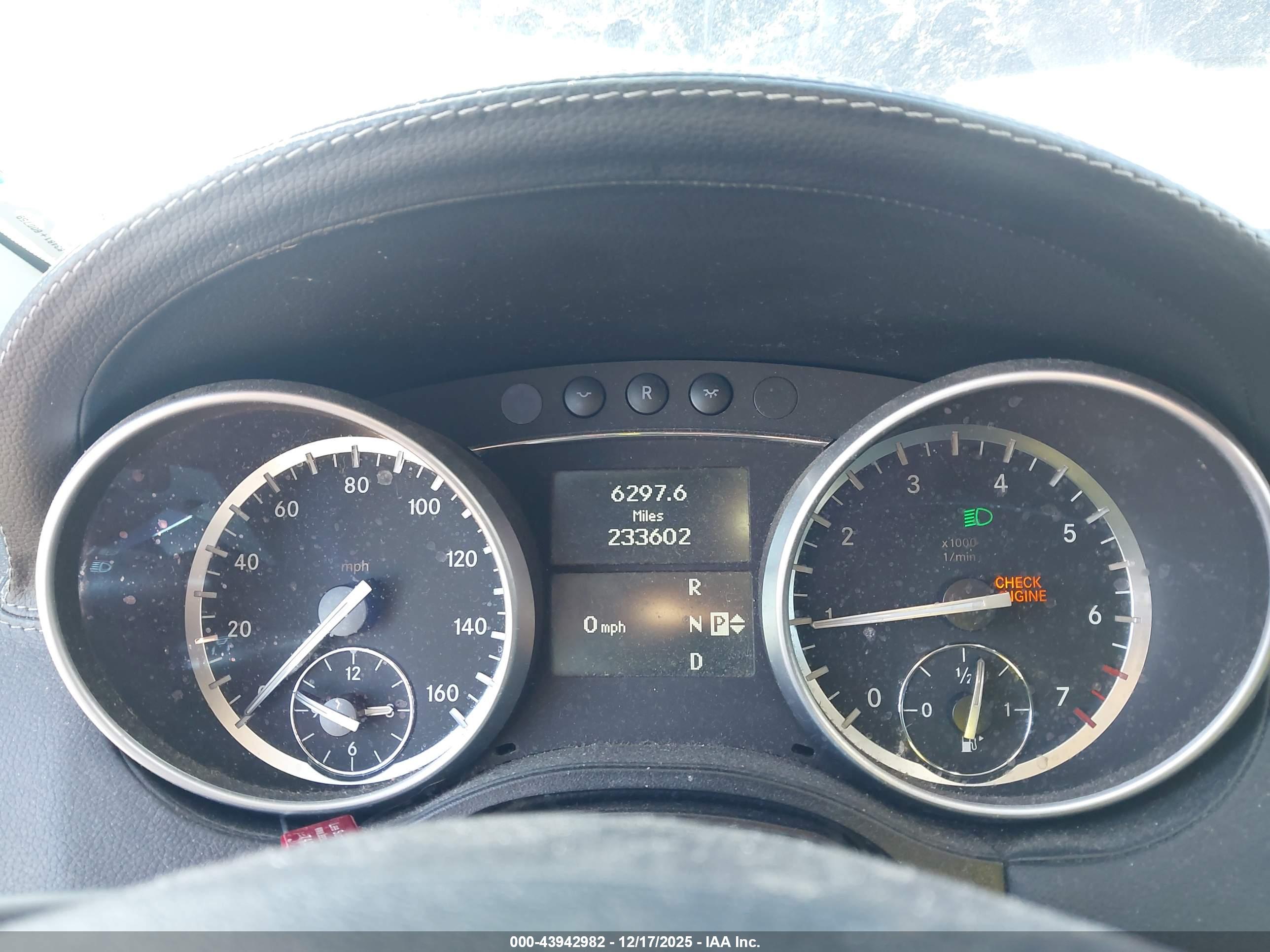 MERCEDES-BENZ GL image 7