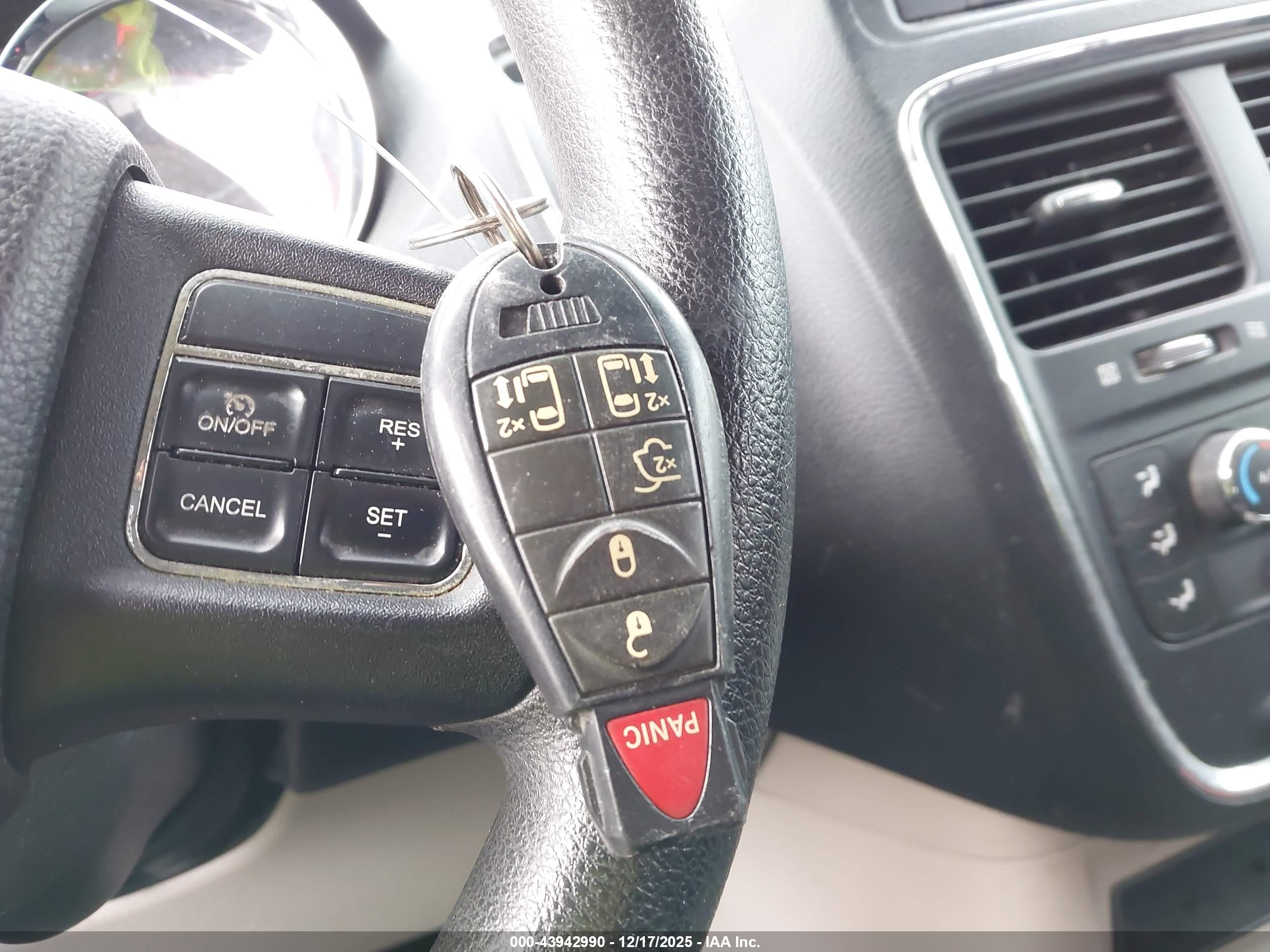 DODGE GRAND image 11
