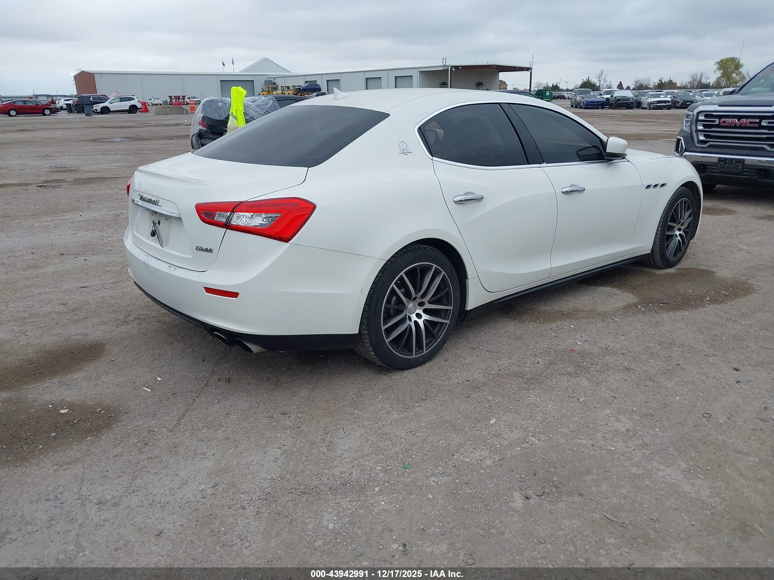 MASERATI GHIBLI image 4