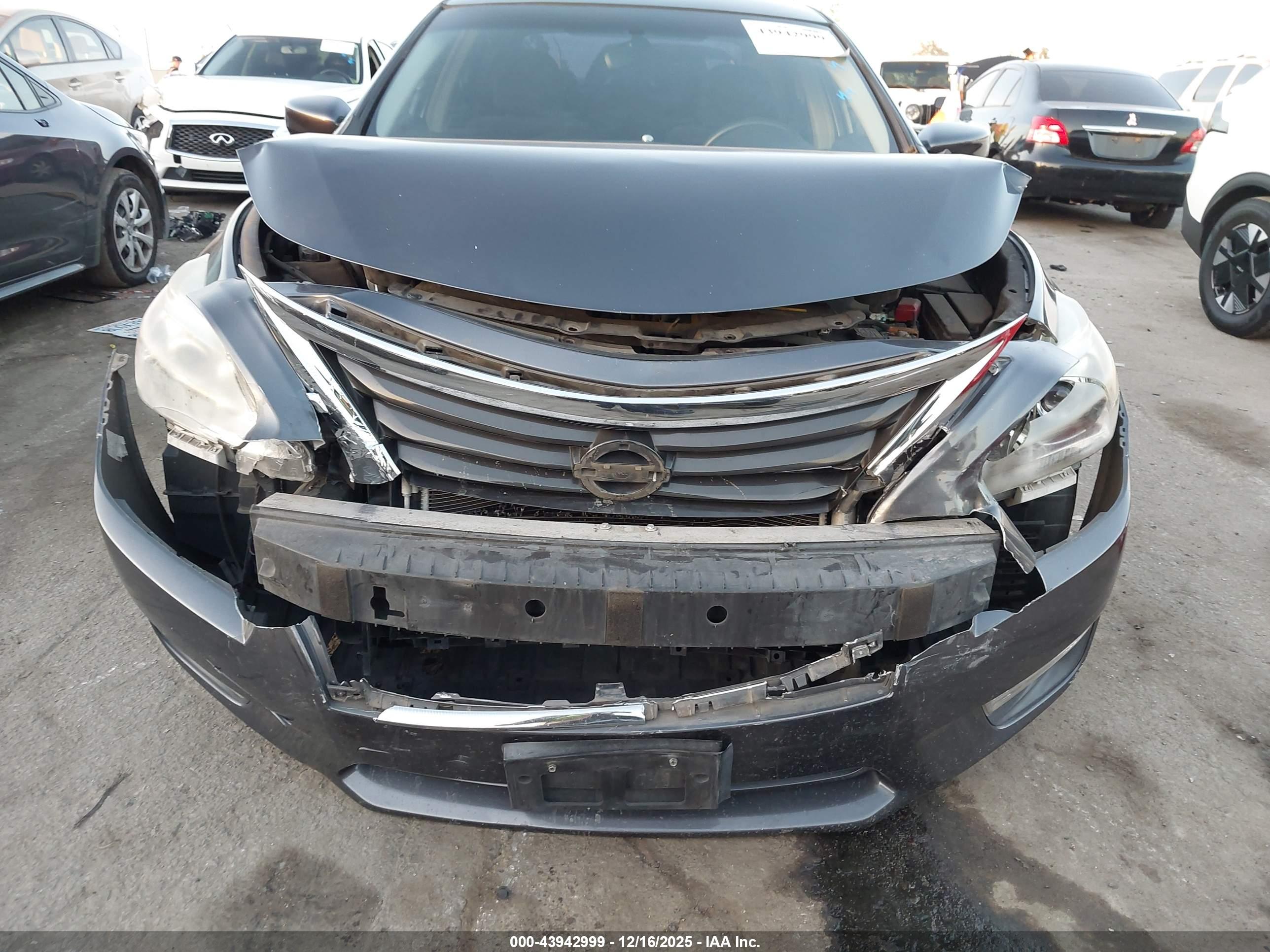 NISSAN ALTIMA image 6