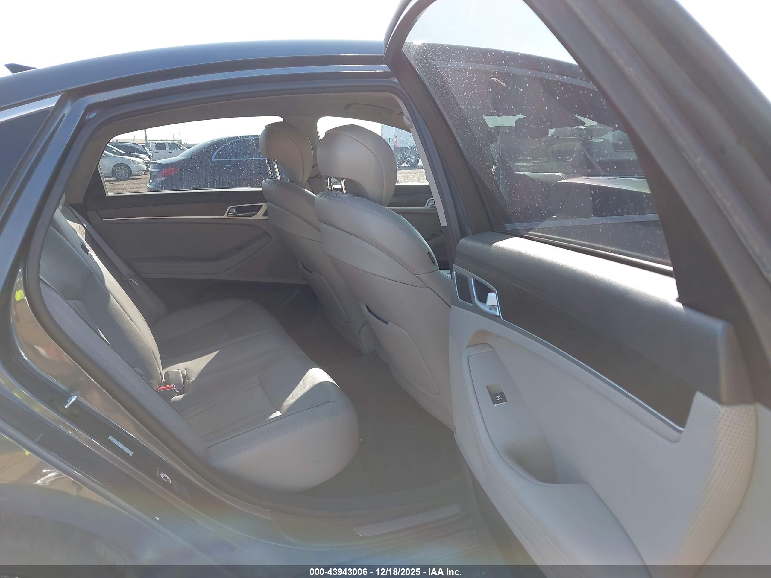 GENESIS G80 image 8