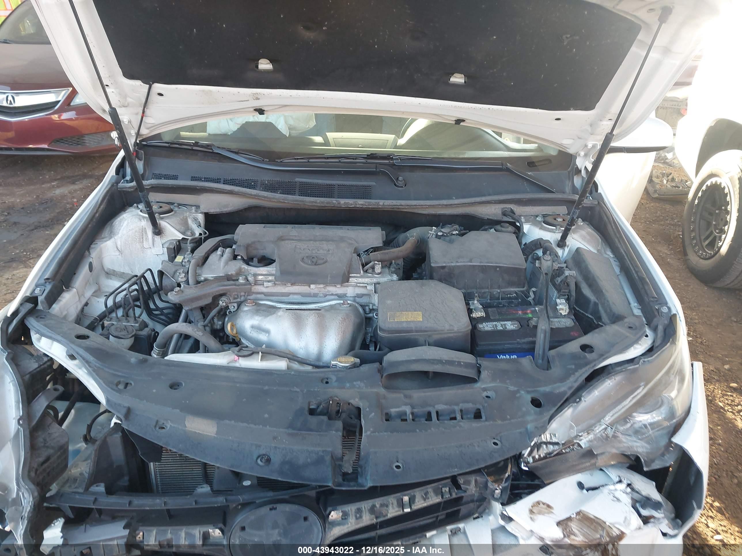 TOYOTA CAMRY image 10