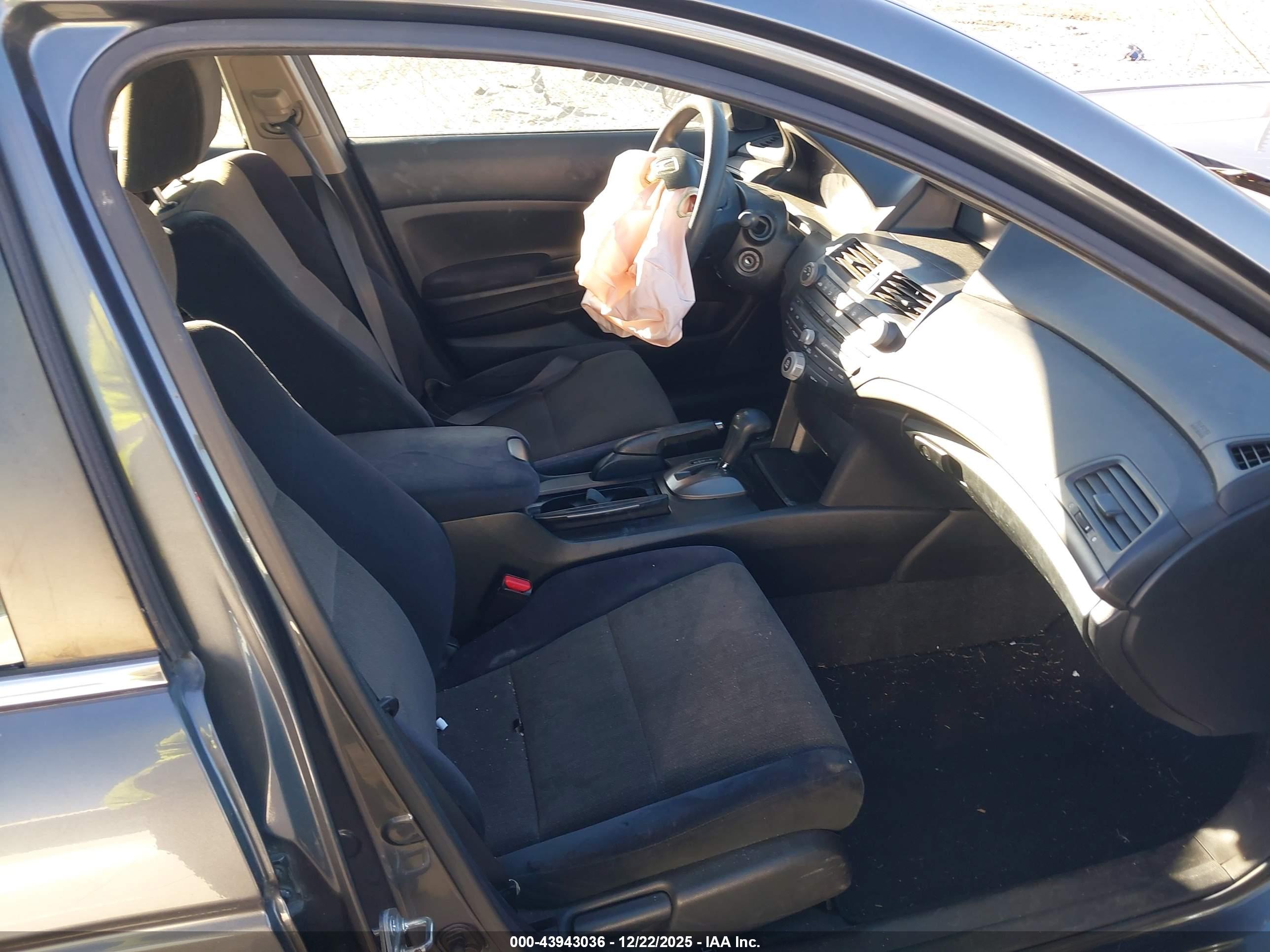 HONDA ACCORD image 5