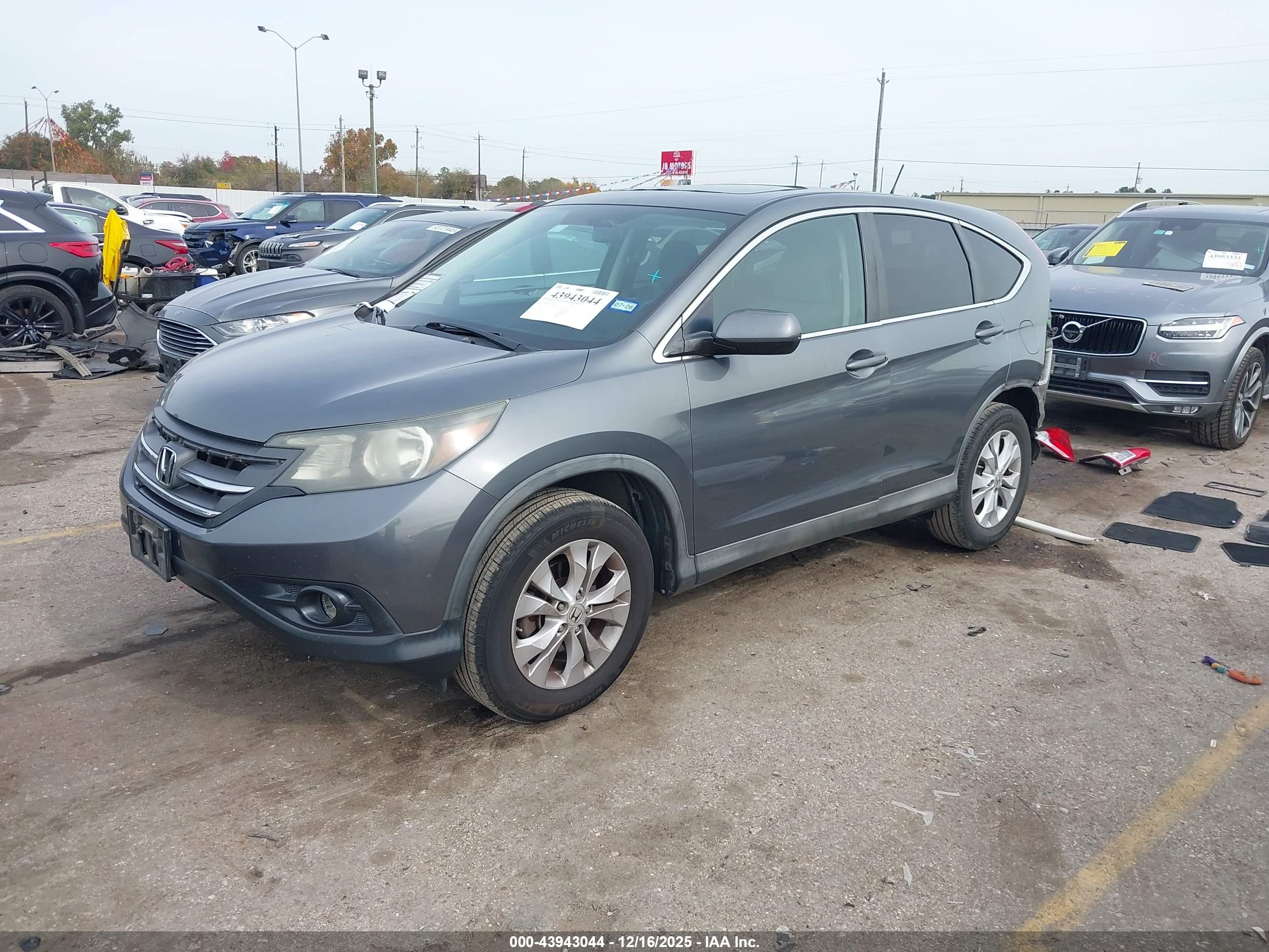 HONDA CR-V image 2