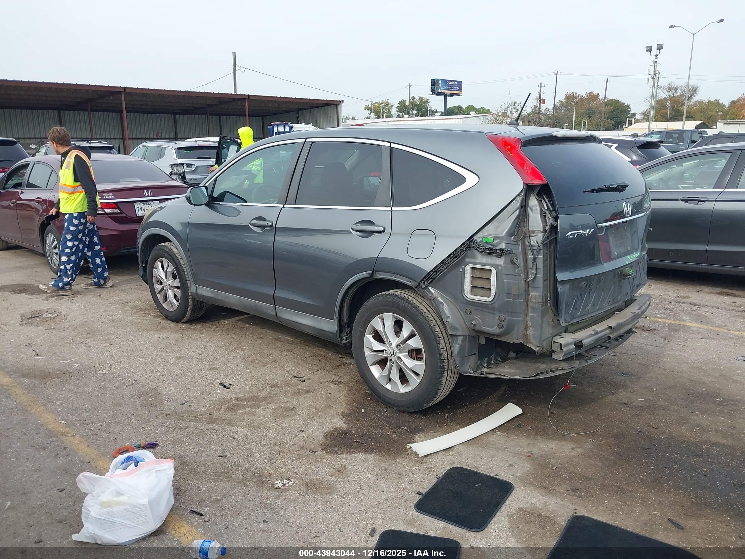 HONDA CR-V image 3
