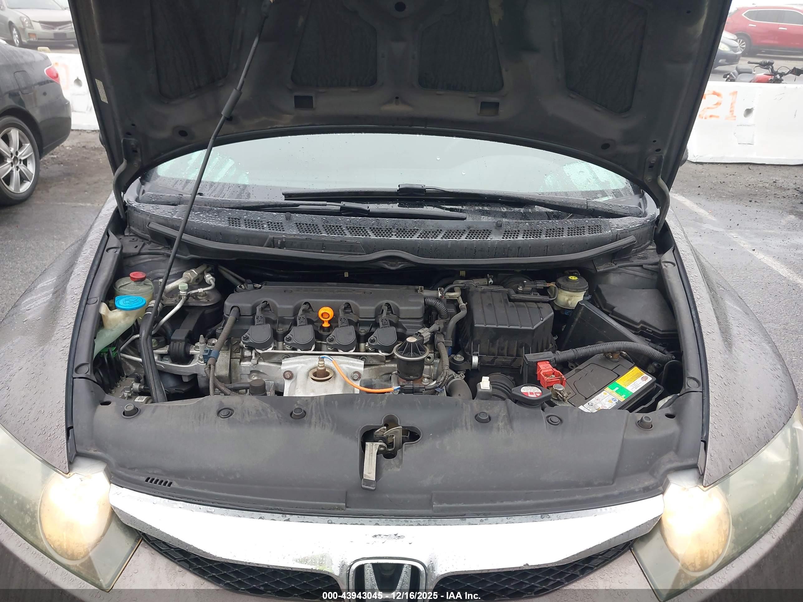 HONDA CIVIC image 10