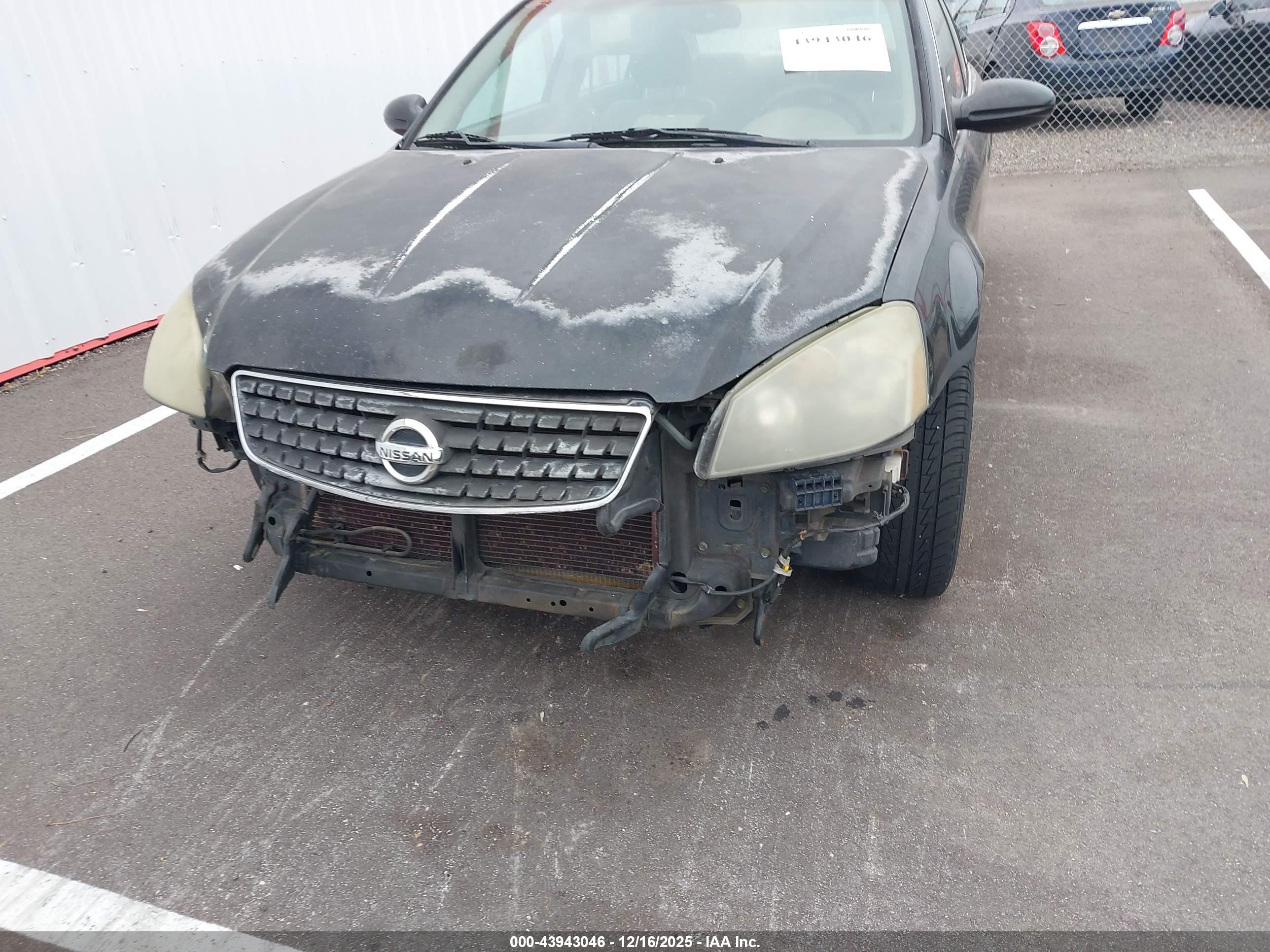 NISSAN ALTIMA image 6
