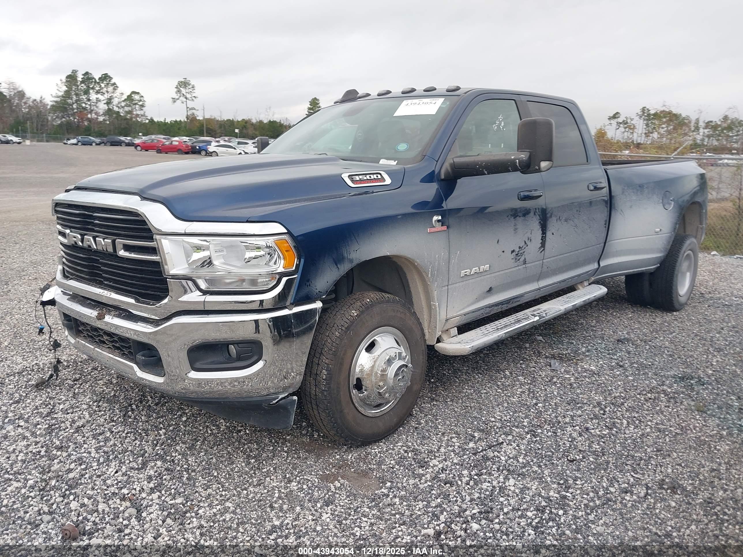 RAM 3500 image 2