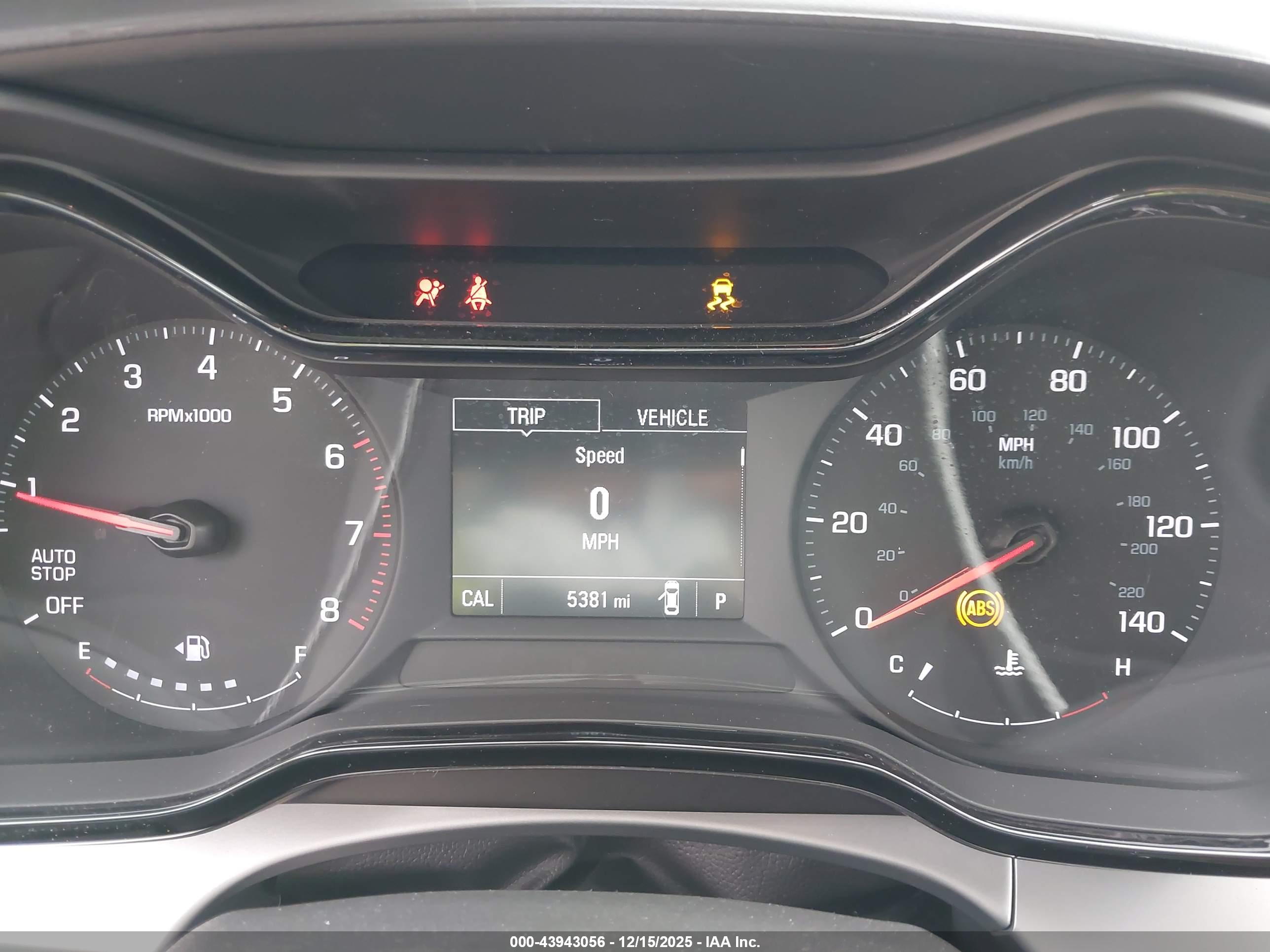 CHEVROLET TRAX image 7