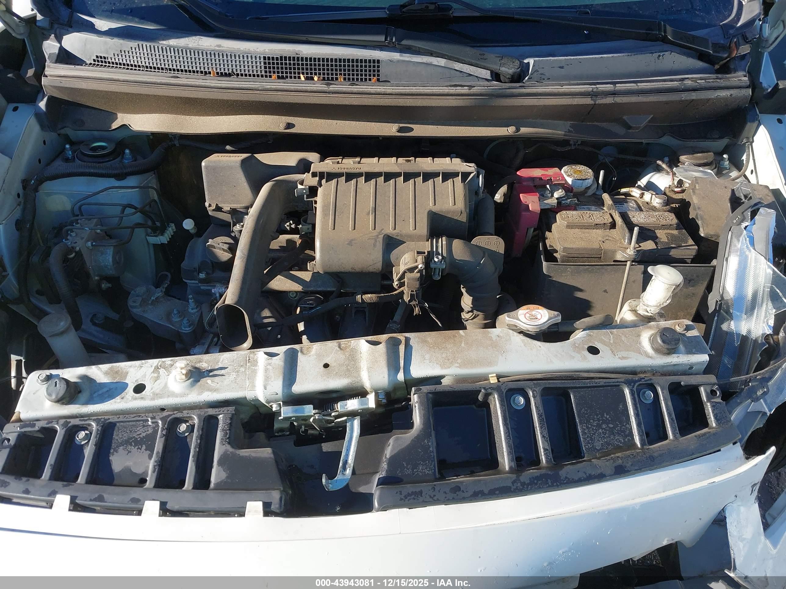 MITSUBISHI MIRAGE image 10