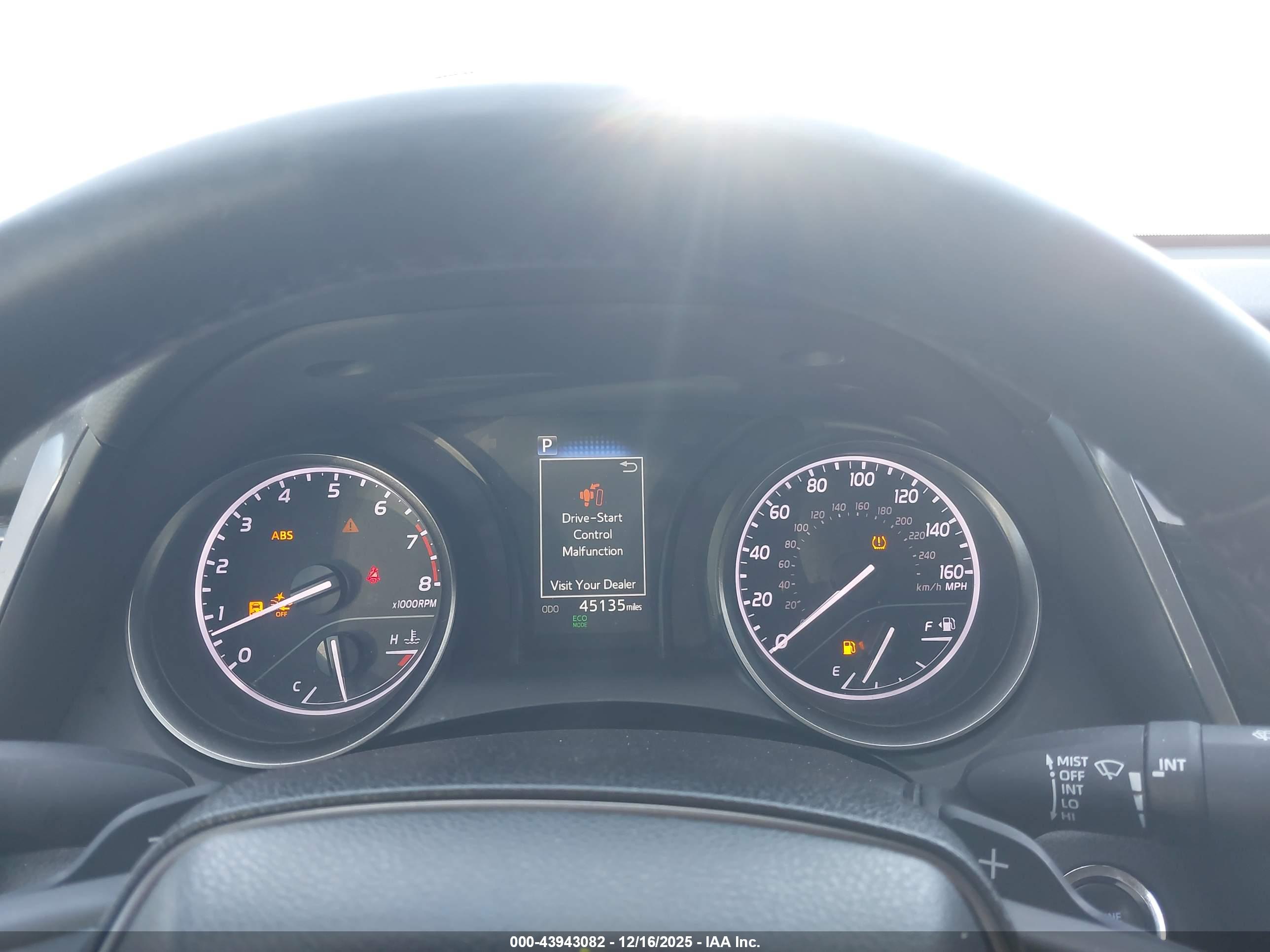 TOYOTA CAMRY image 7
