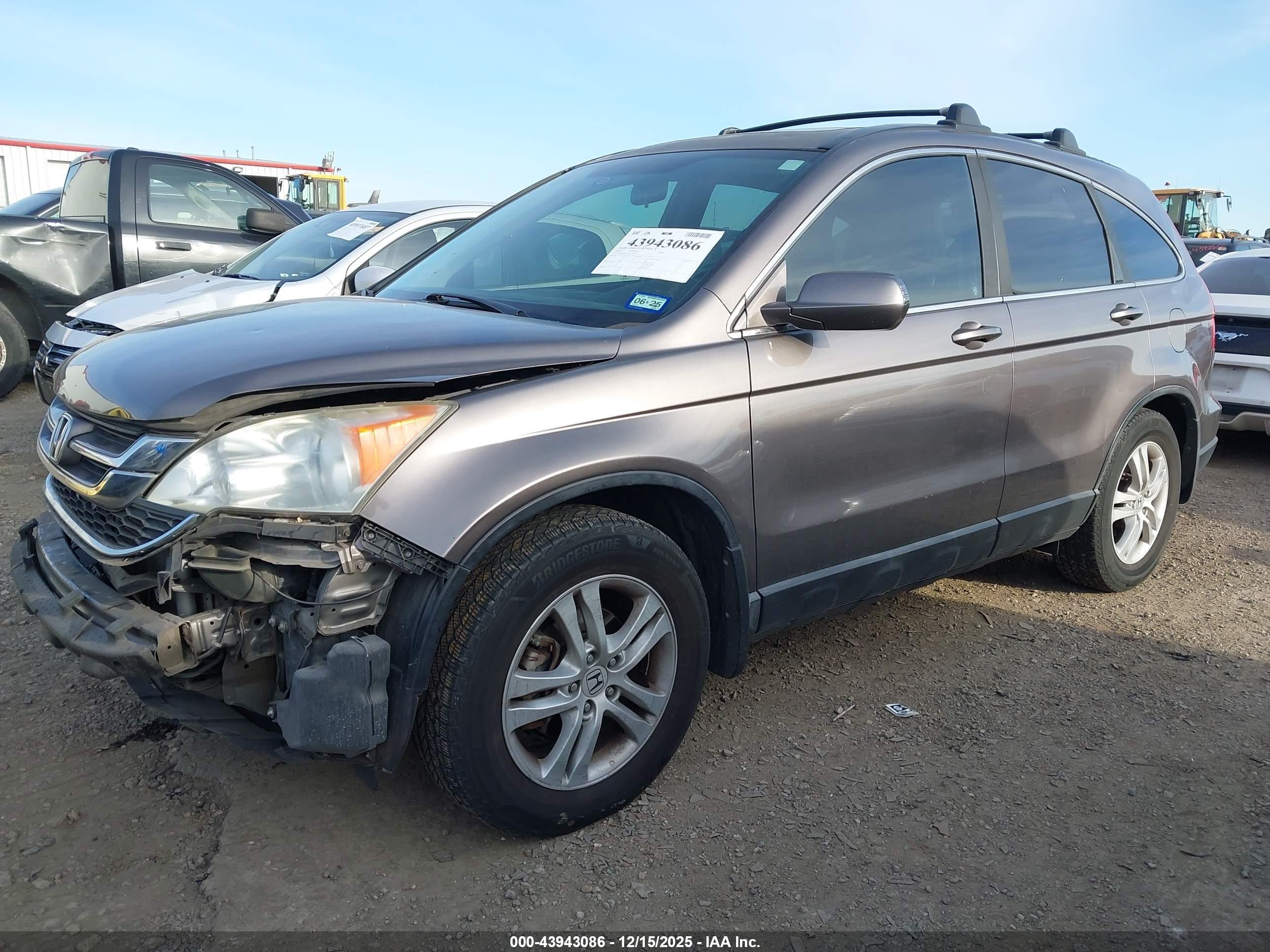 HONDA CR-V image 2