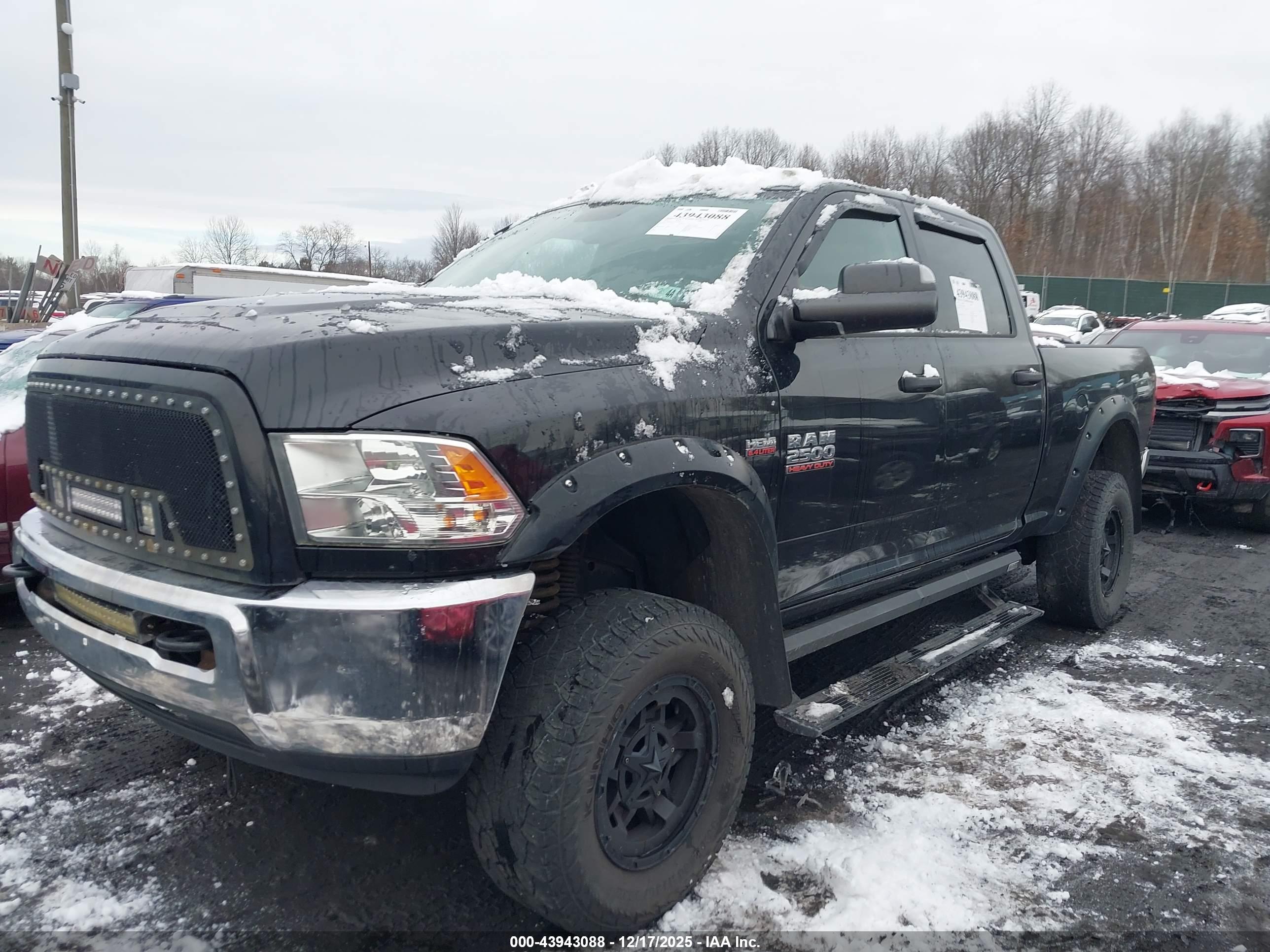 RAM 2500 image 2