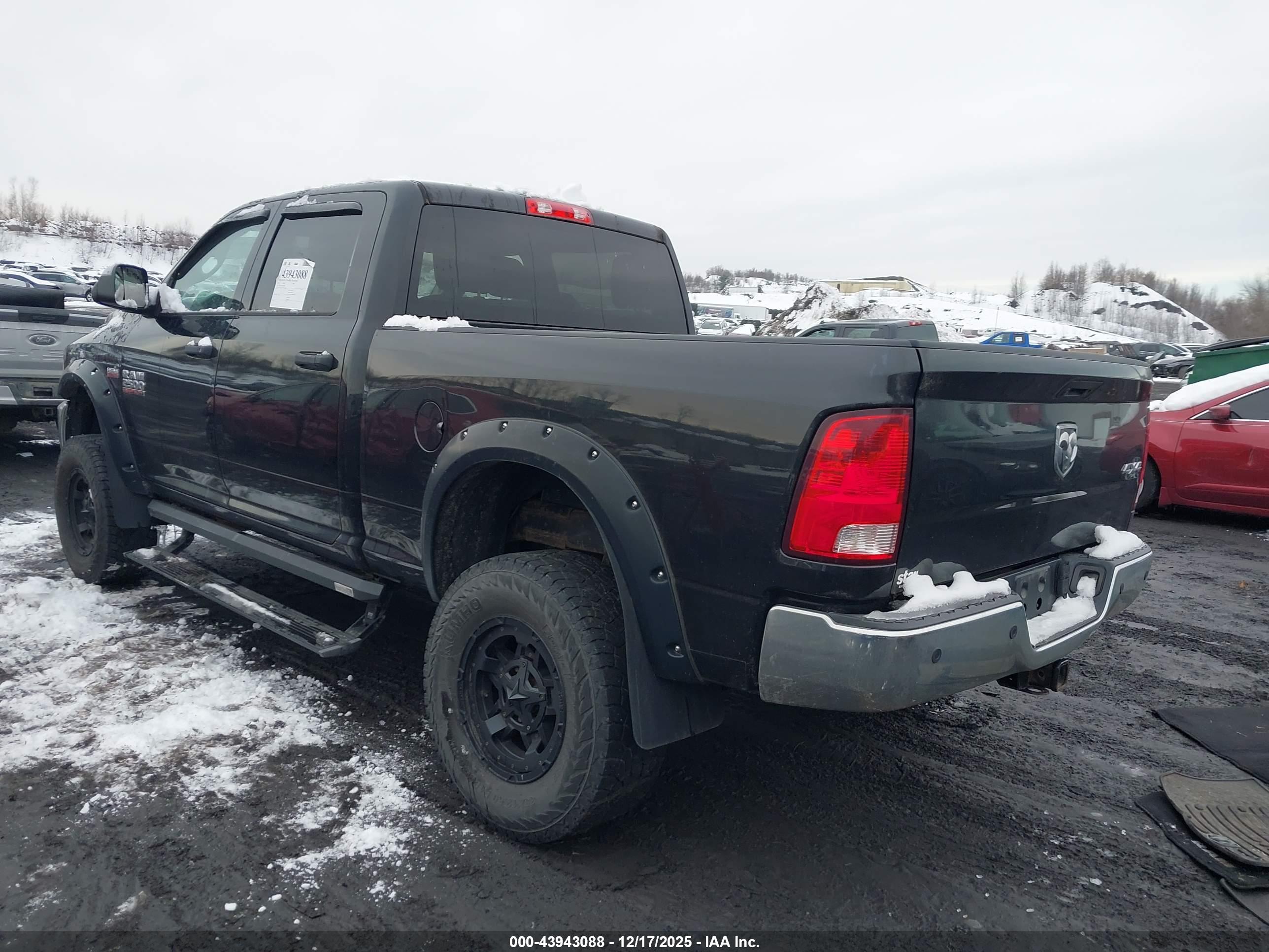 RAM 2500 image 3
