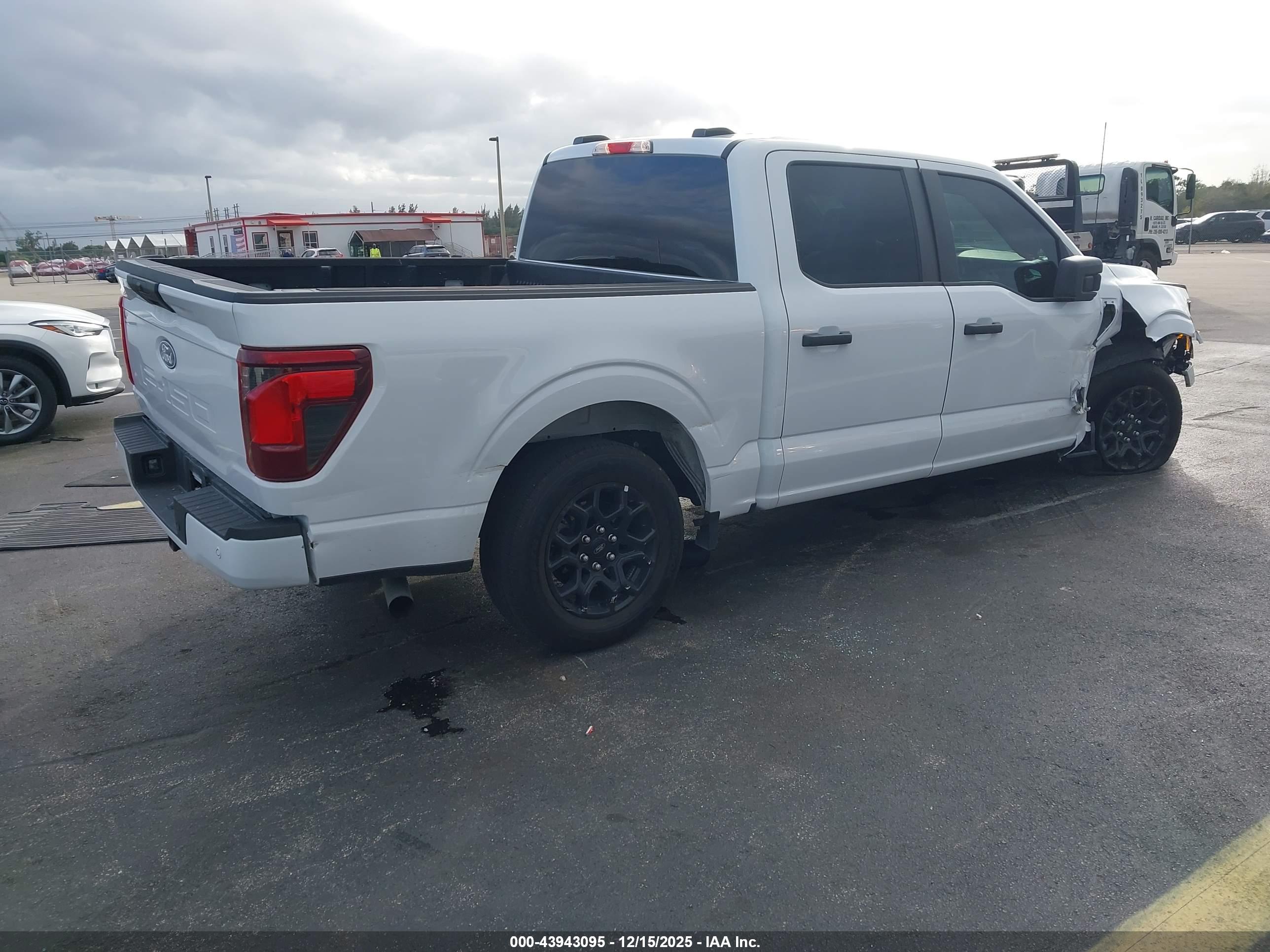 FORD F-150 image 4