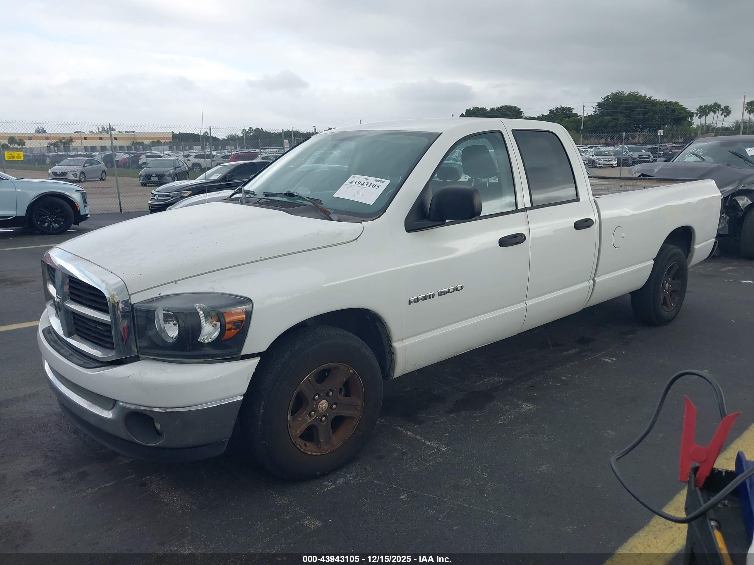 DODGE RAM image 2