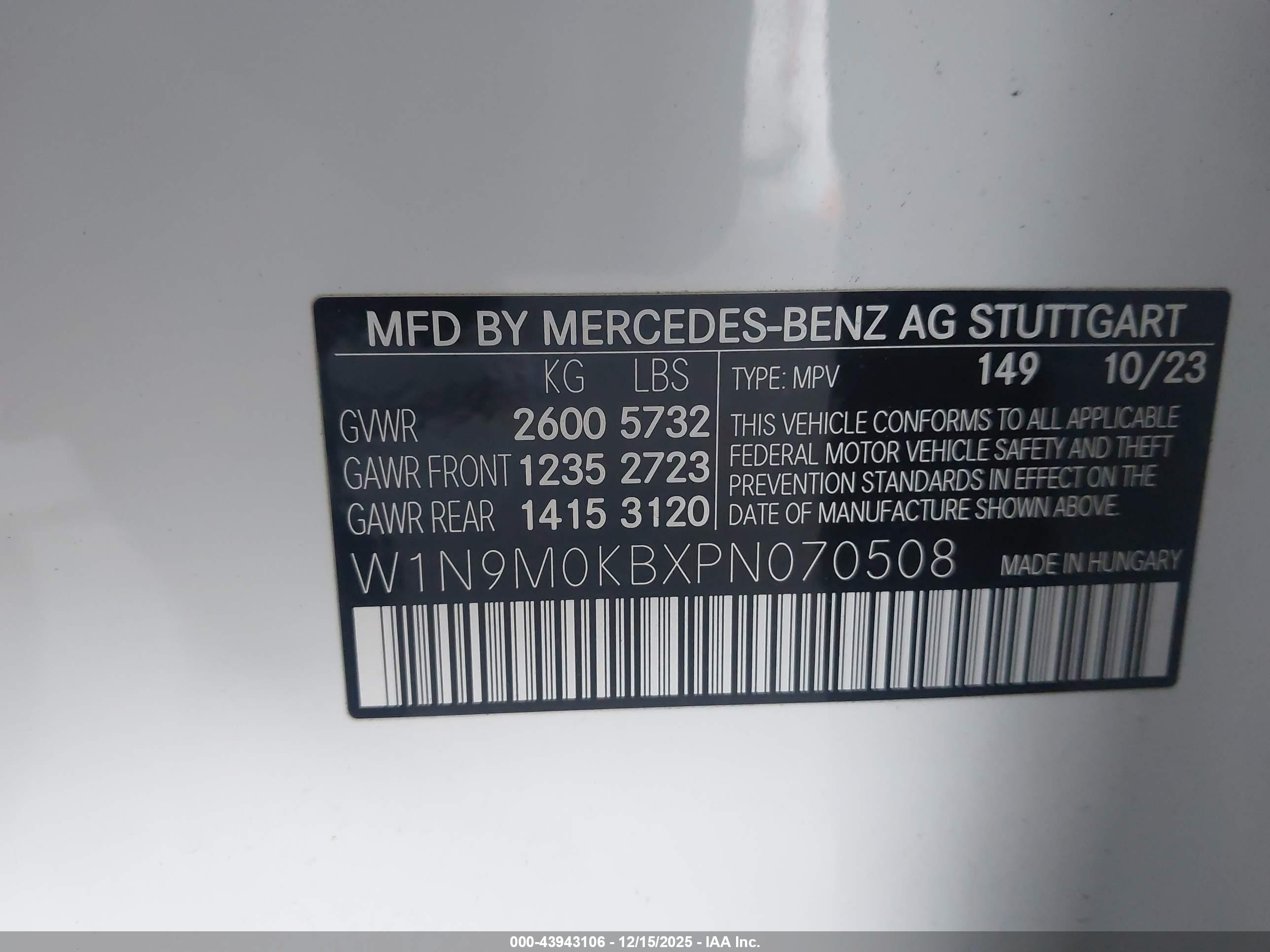 MERCEDES-BENZ EQB image 9