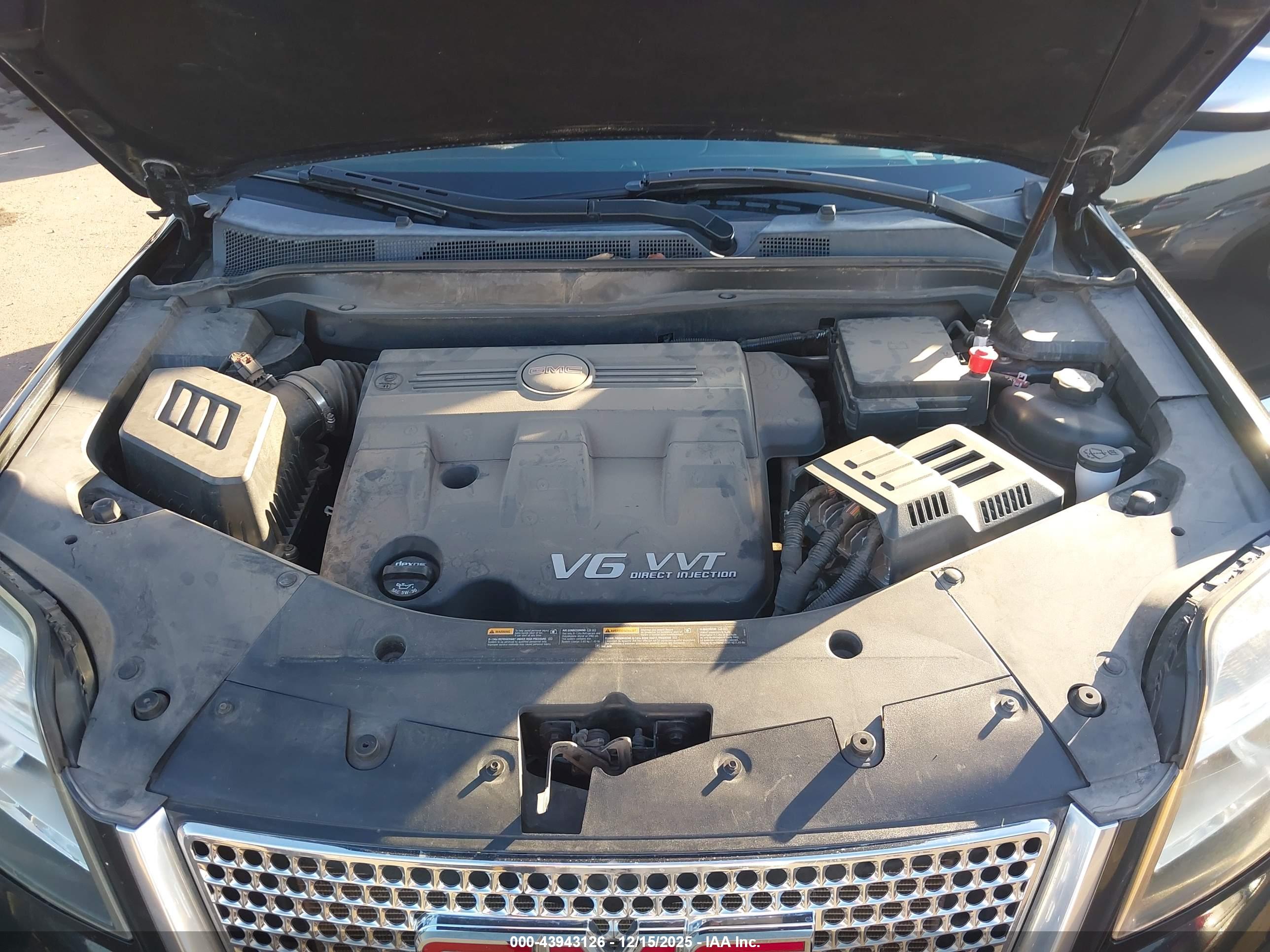 GMC TERRAIN image 10