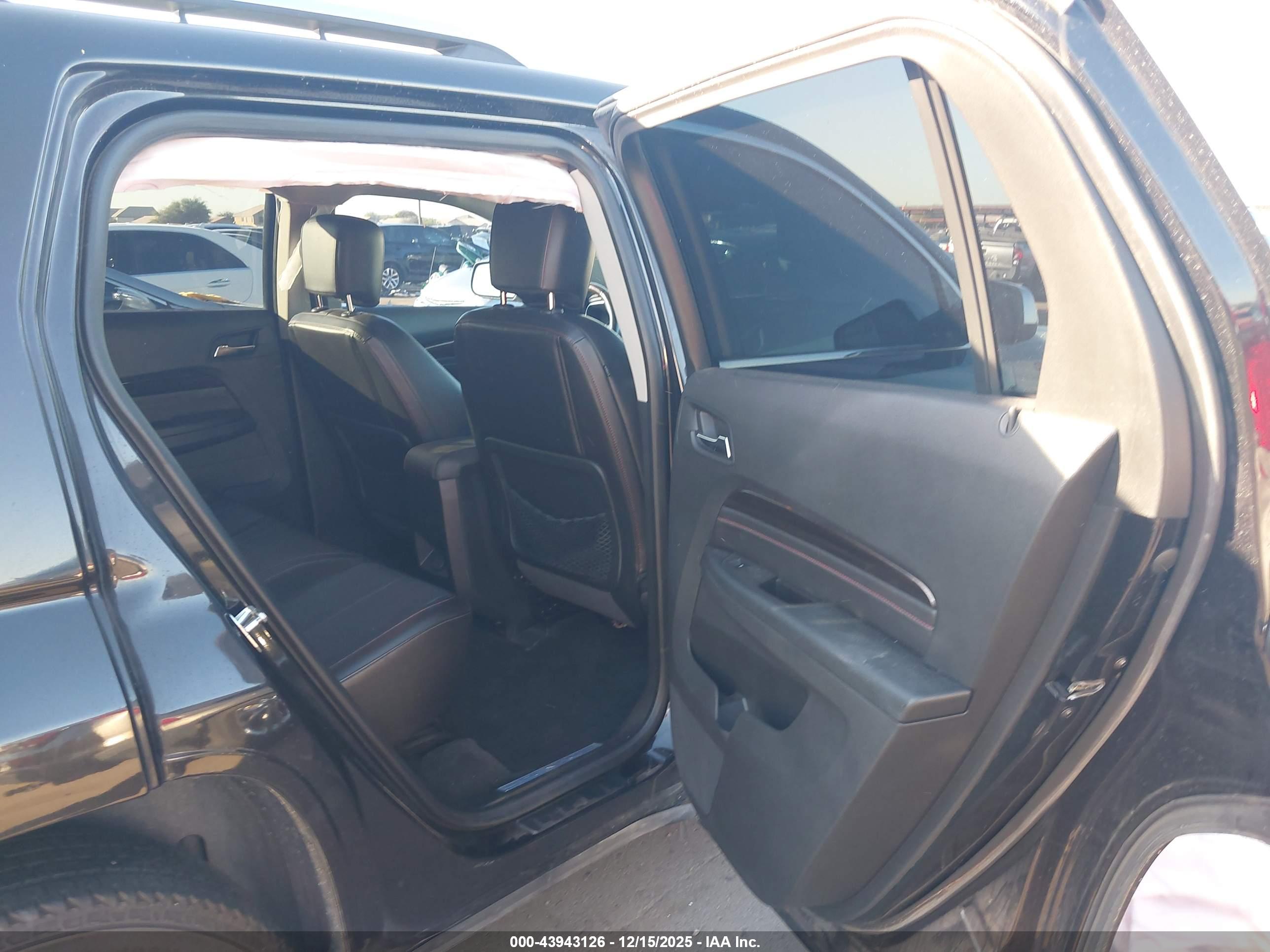 GMC TERRAIN image 8