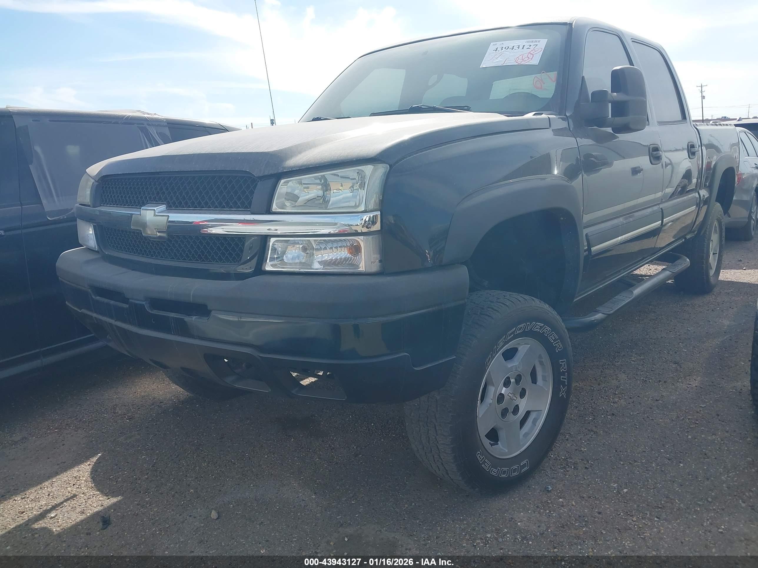 CHEVROLET SILVERADO image 2