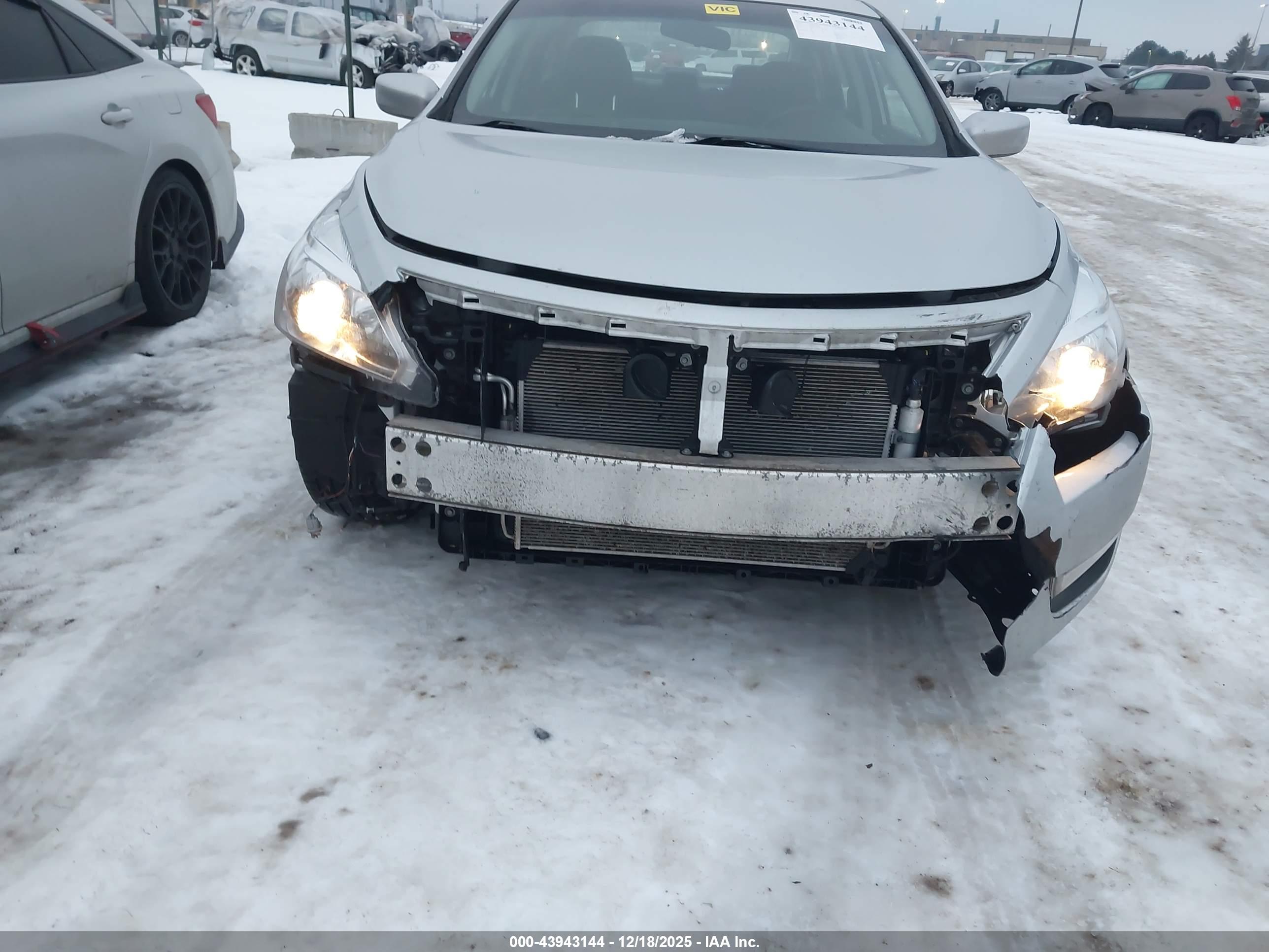NISSAN ALTIMA image 6