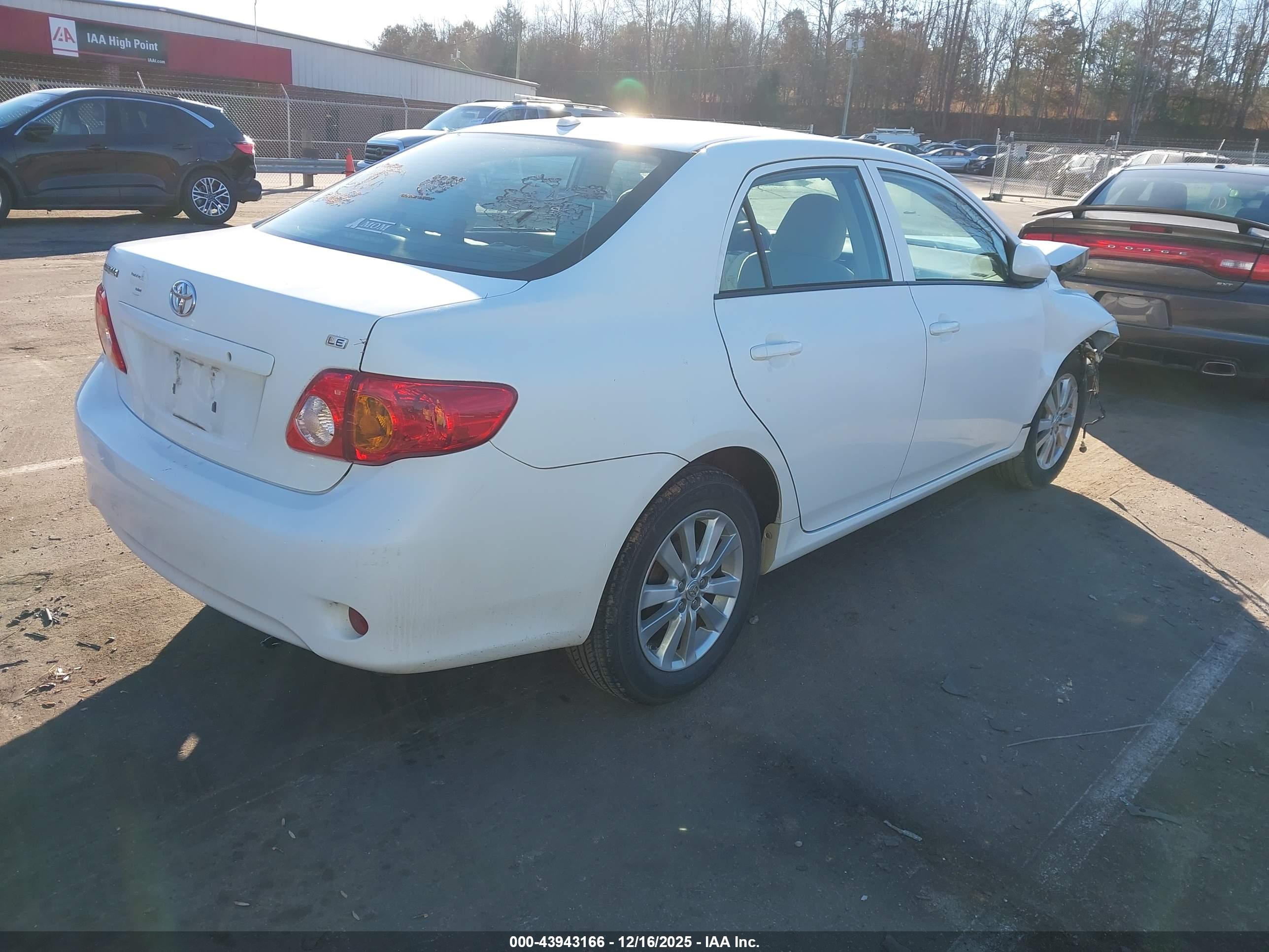 TOYOTA COROLLA image 4