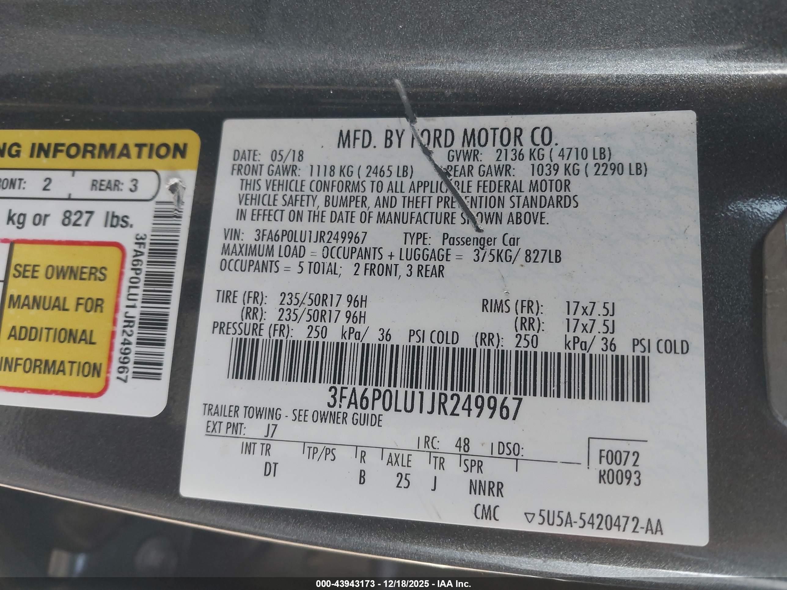 FORD FUSION image 9