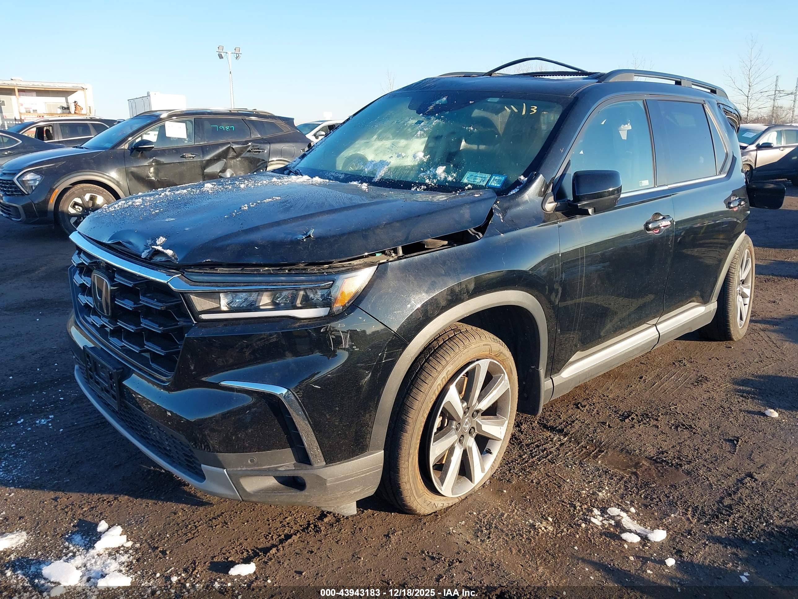 HONDA PILOT image 2