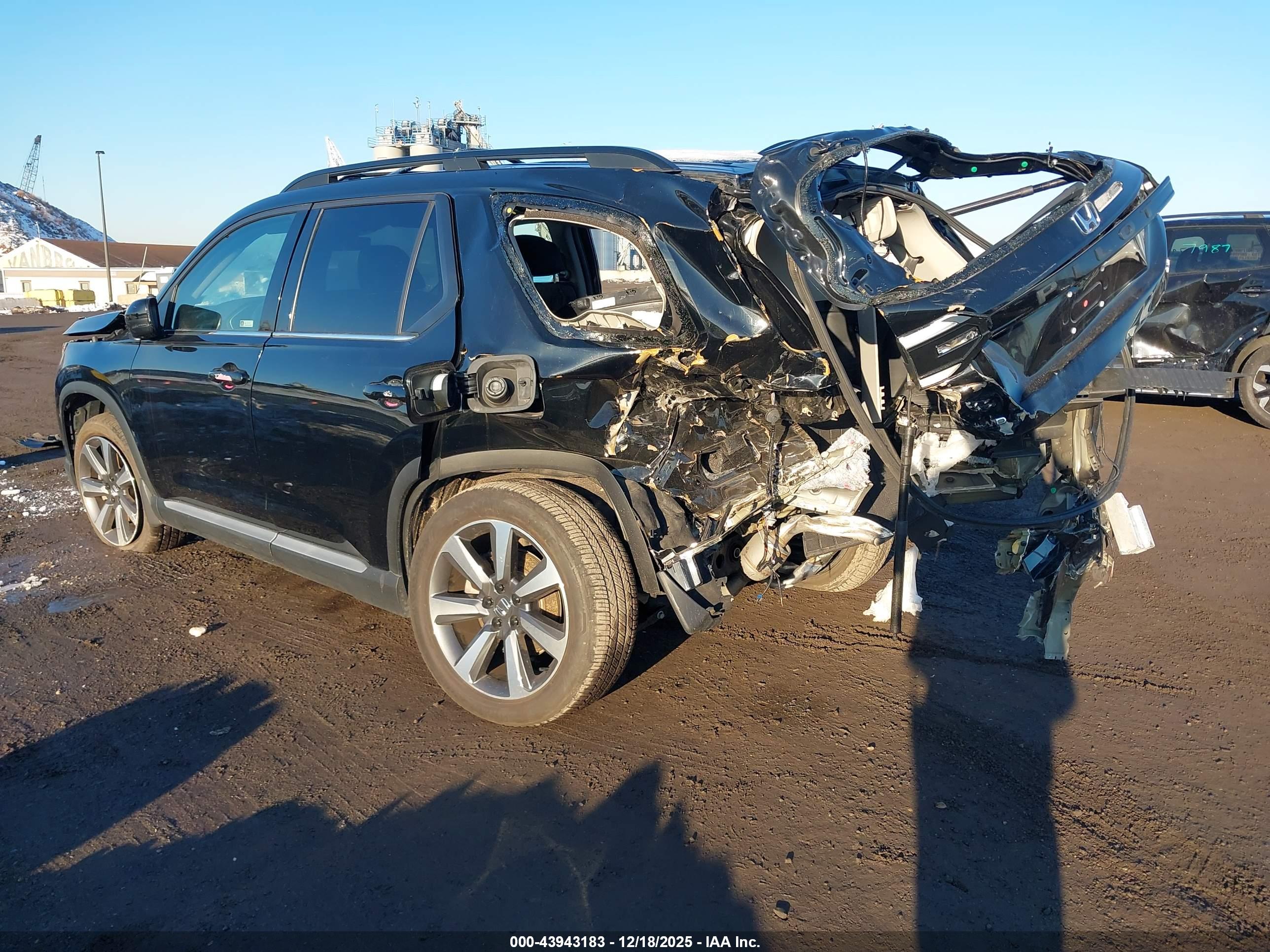 HONDA PILOT image 3