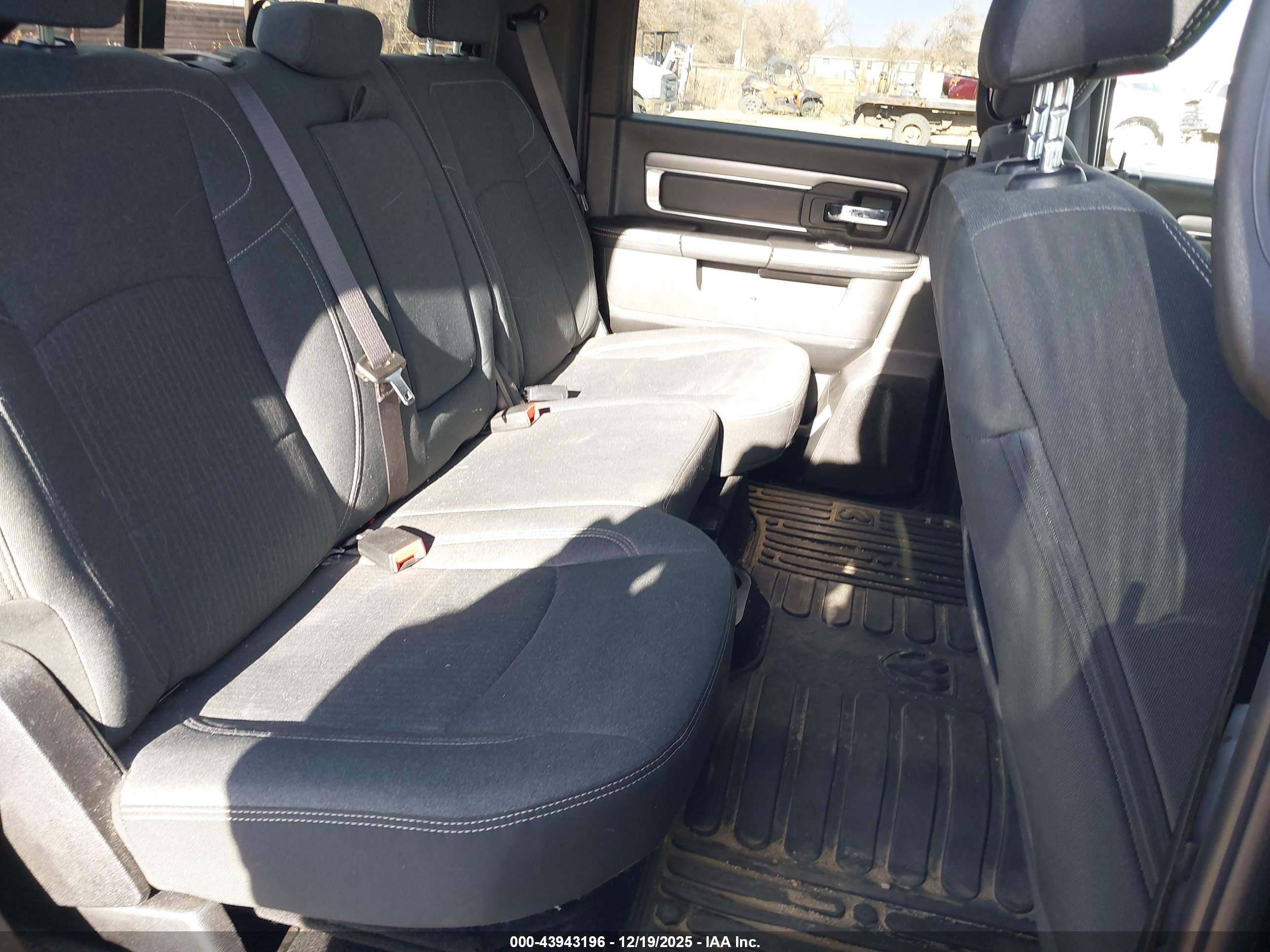 RAM 1500 image 8