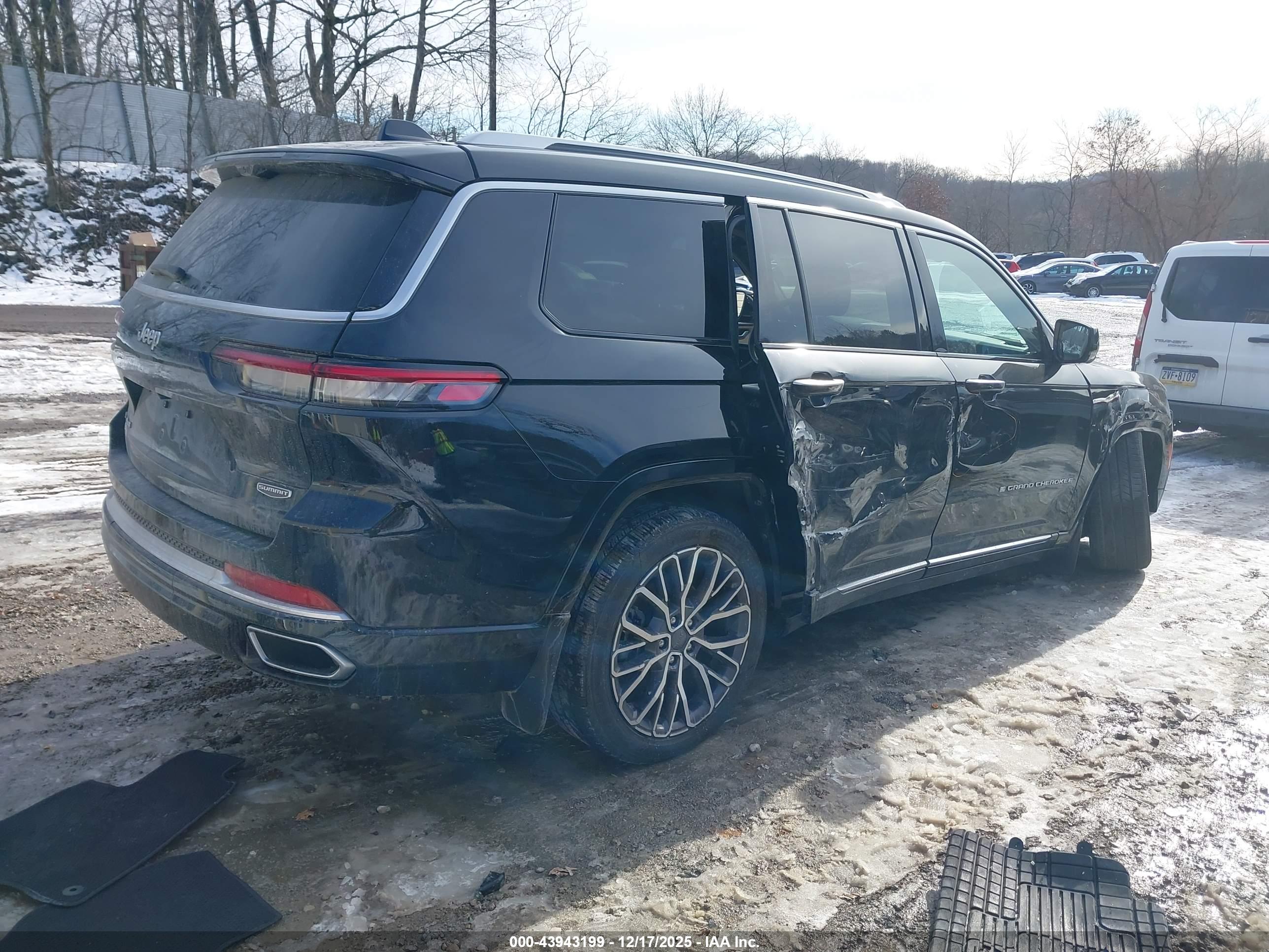 JEEP GRAND image 4