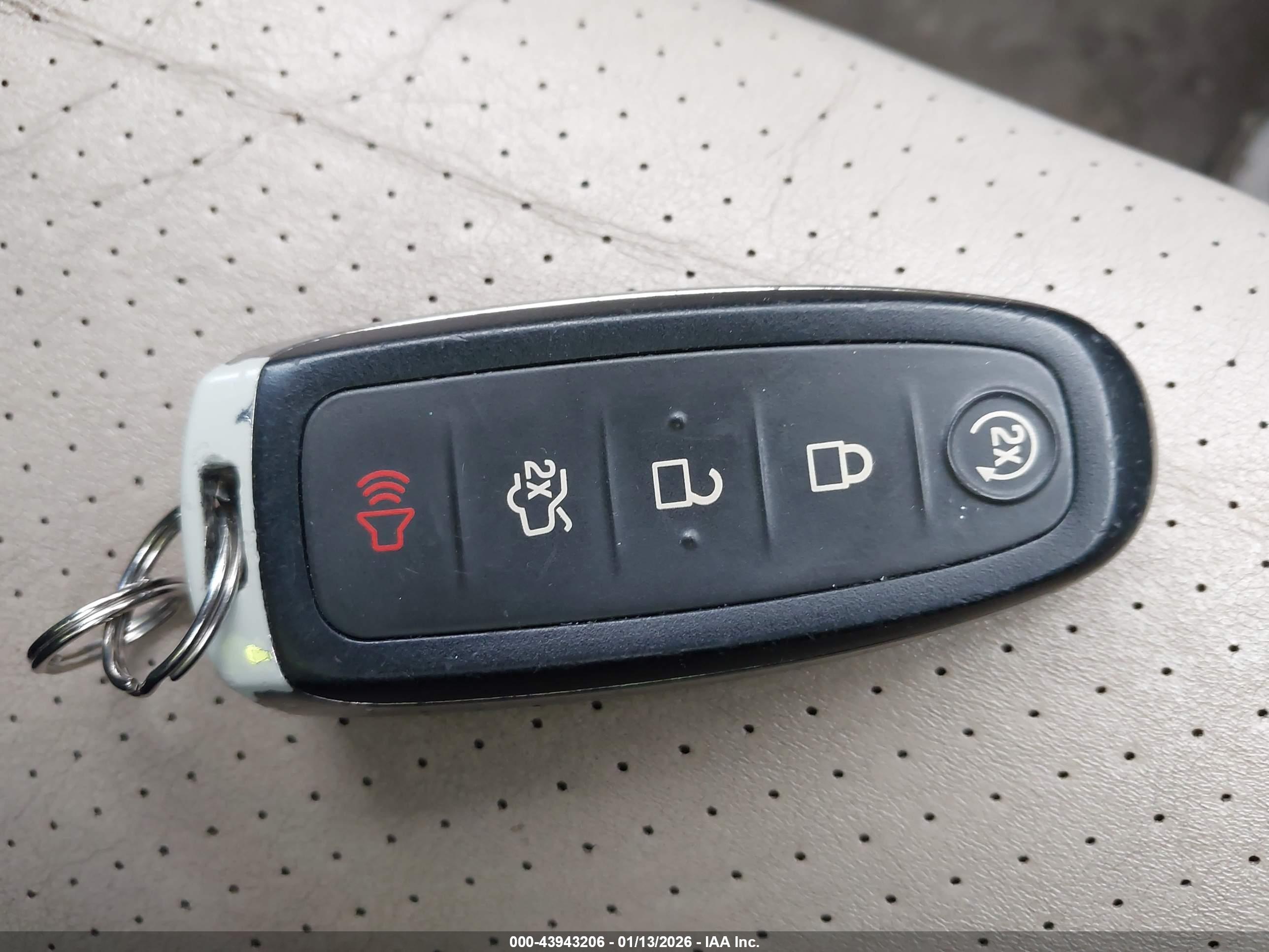 FORD ESCAPE image 11
