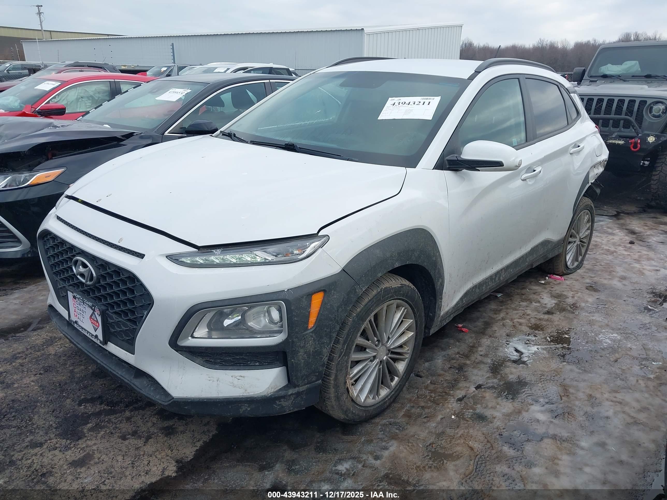 HYUNDAI KONA image 2