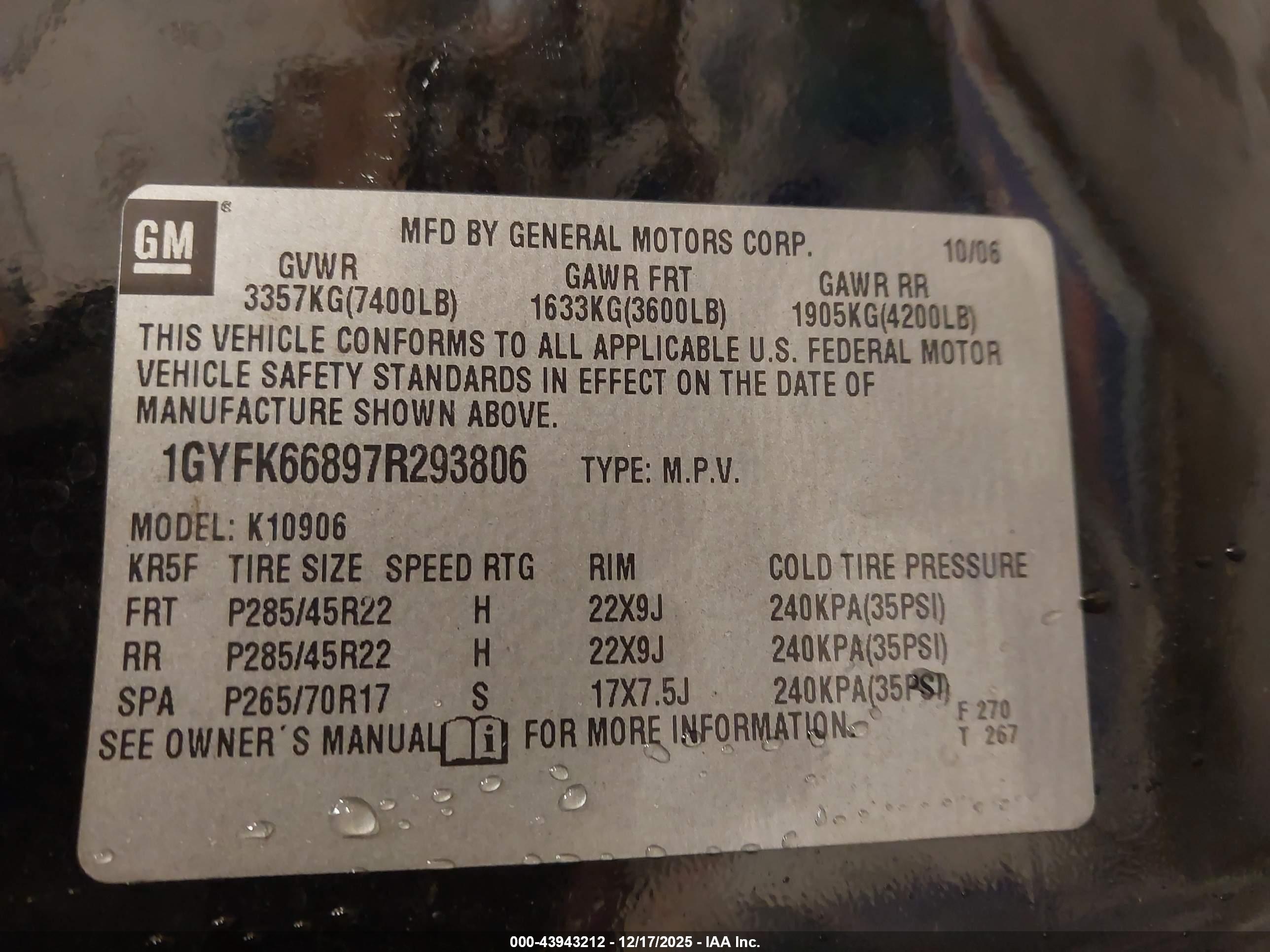 CADILLAC ESCALADE image 9